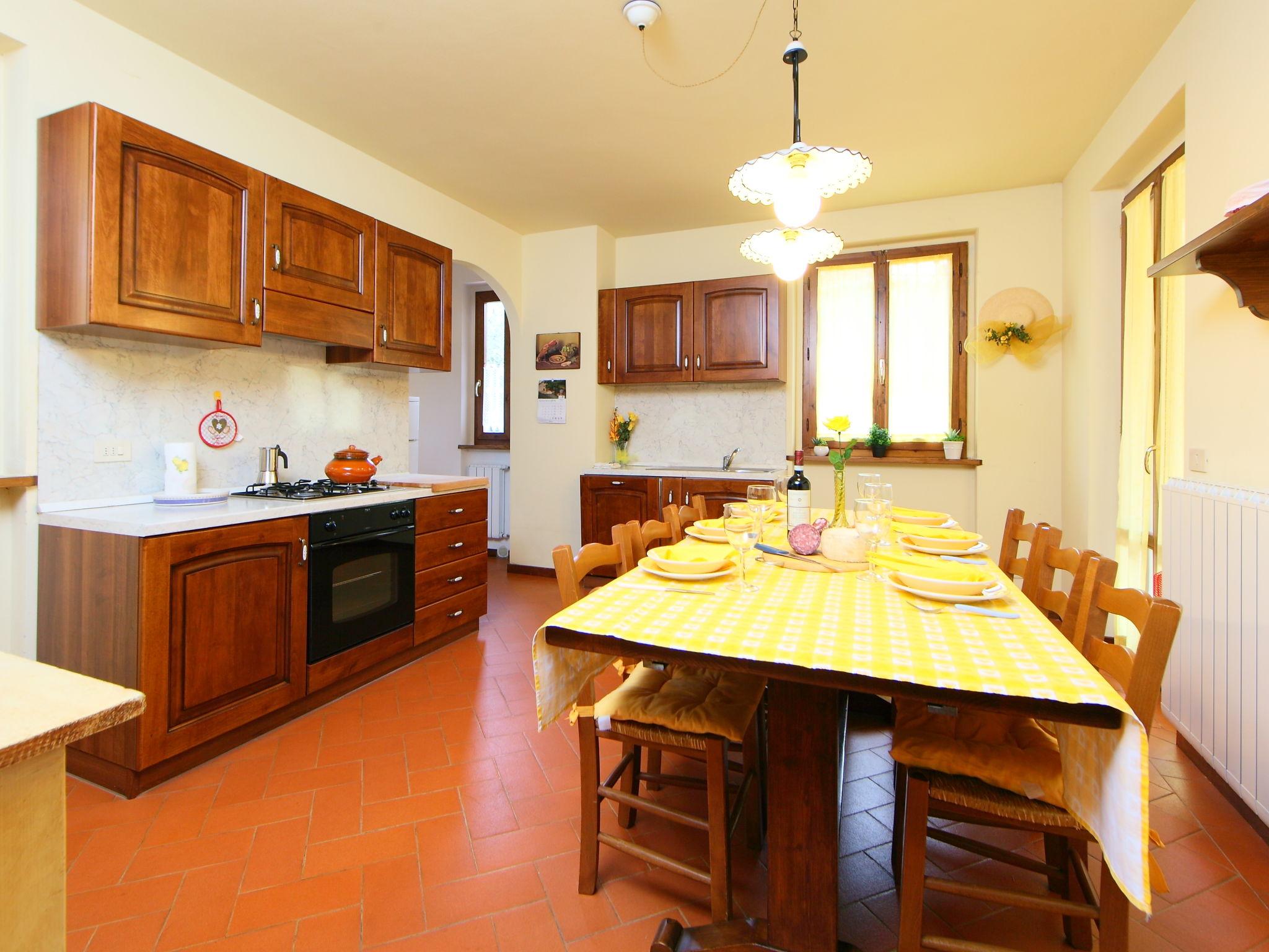 Photo 12 - 5 bedroom House in Reggello with private pool and garden