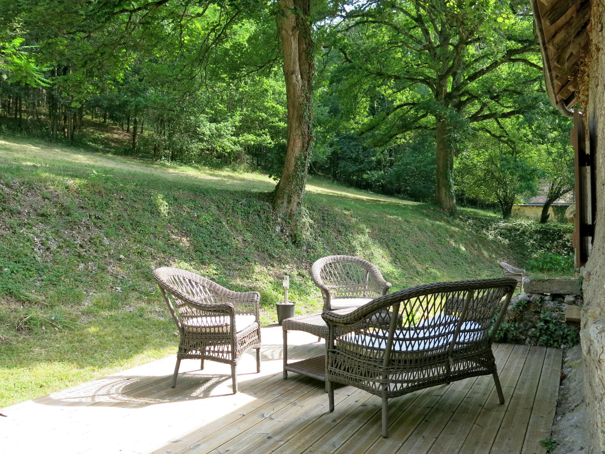 Foto 2 - Casa de 1 quarto em Veuzain-sur-Loire com jardim e terraço