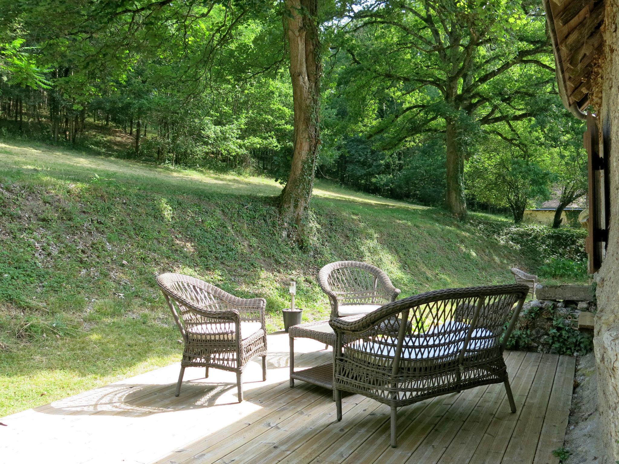Foto 2 - Casa con 1 camera da letto a Veuzain-sur-Loire con giardino e terrazza