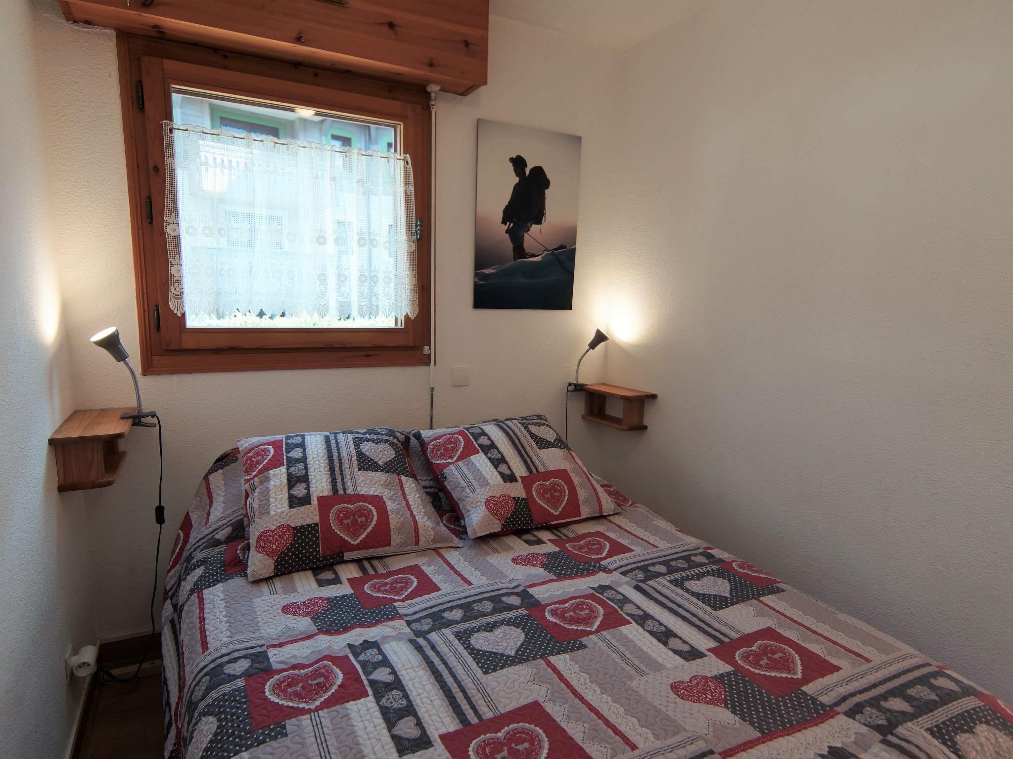 Foto 4 - Apartamento de 1 quarto em Chamonix-Mont-Blanc com vista para a montanha