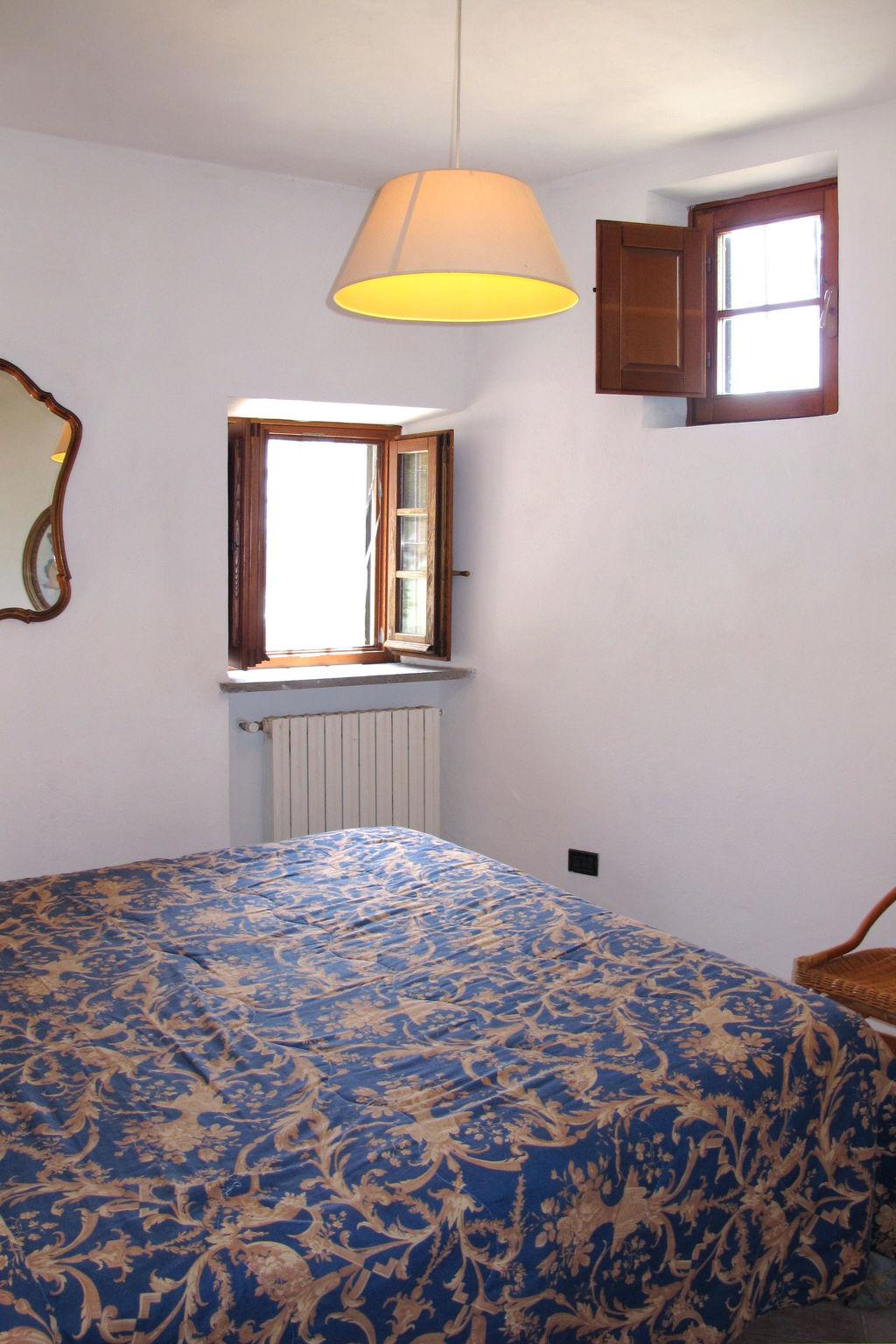 Photo 12 - 4 bedroom Apartment in Greve in Chianti with swimming pool and garden