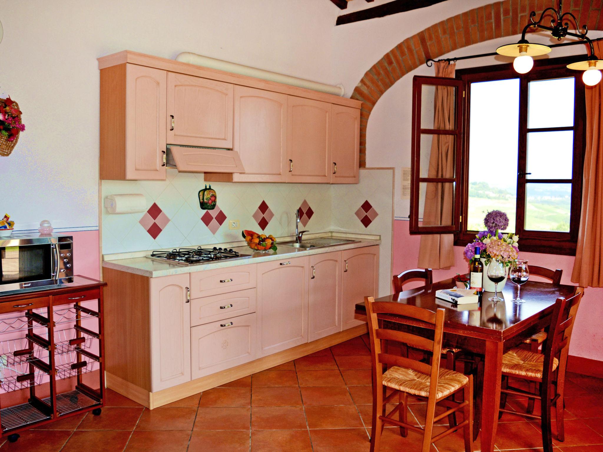 Foto 7 - Casa con 2 camere da letto a San Gimignano con piscina e giardino
