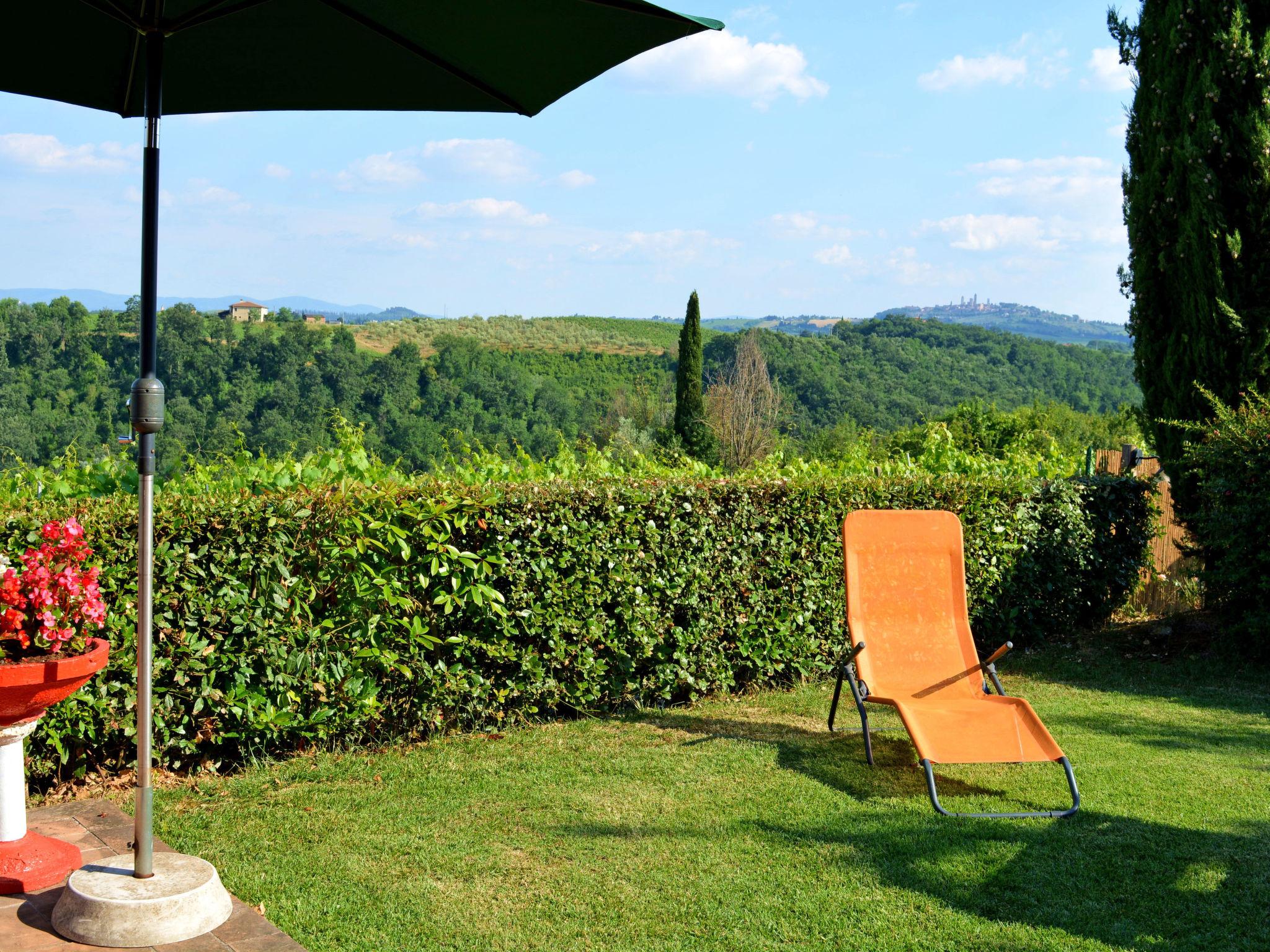 Foto 14 - Casa de 2 quartos em San Gimignano com piscina e jardim