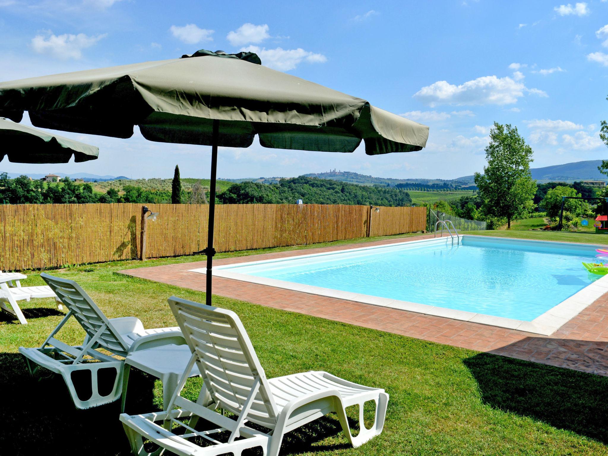 Foto 18 - Casa de 2 habitaciones en San Gimignano con piscina y jardín