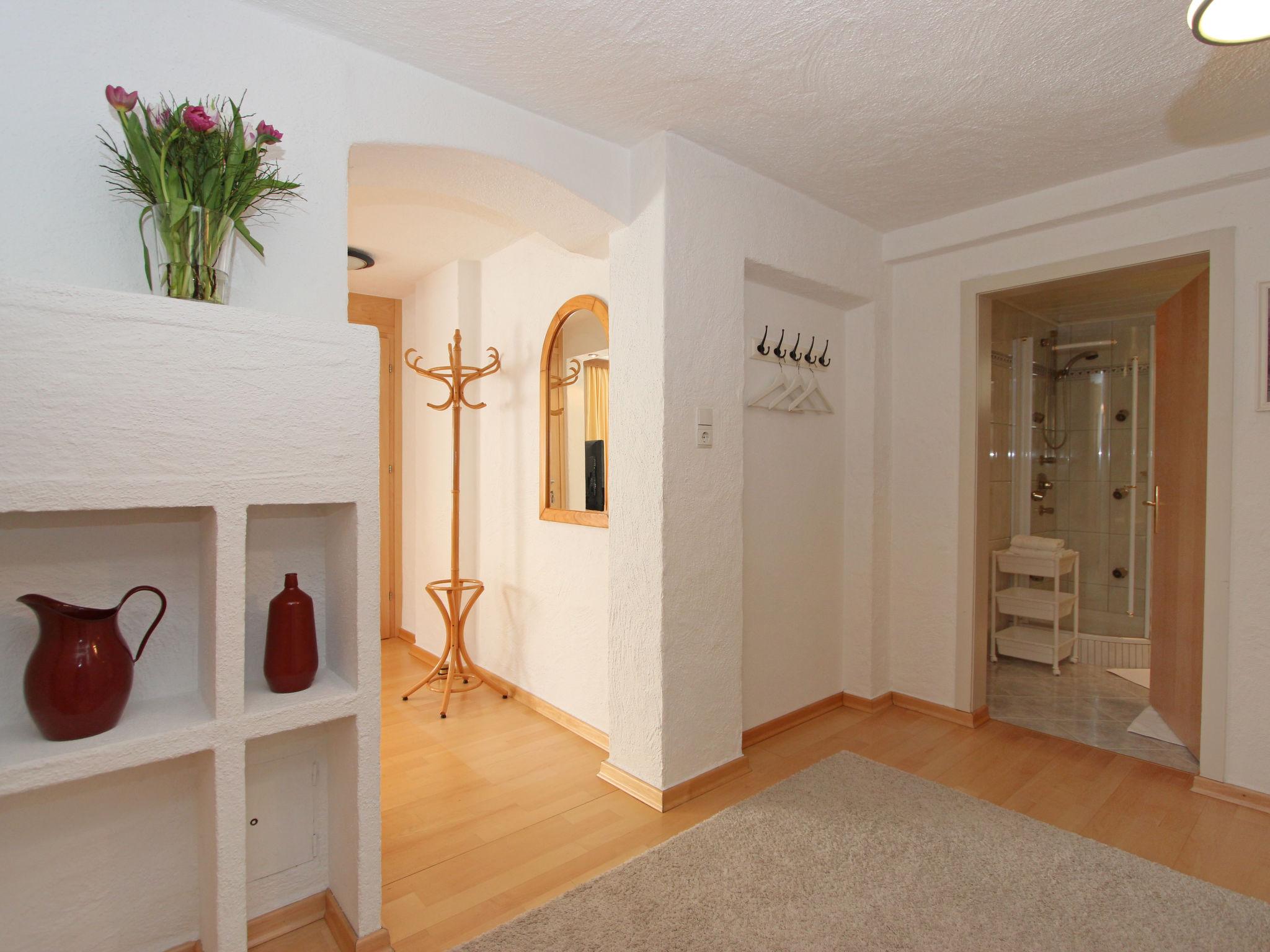 Photo 17 - 1 bedroom Apartment in Flaurling with garden and mountain view