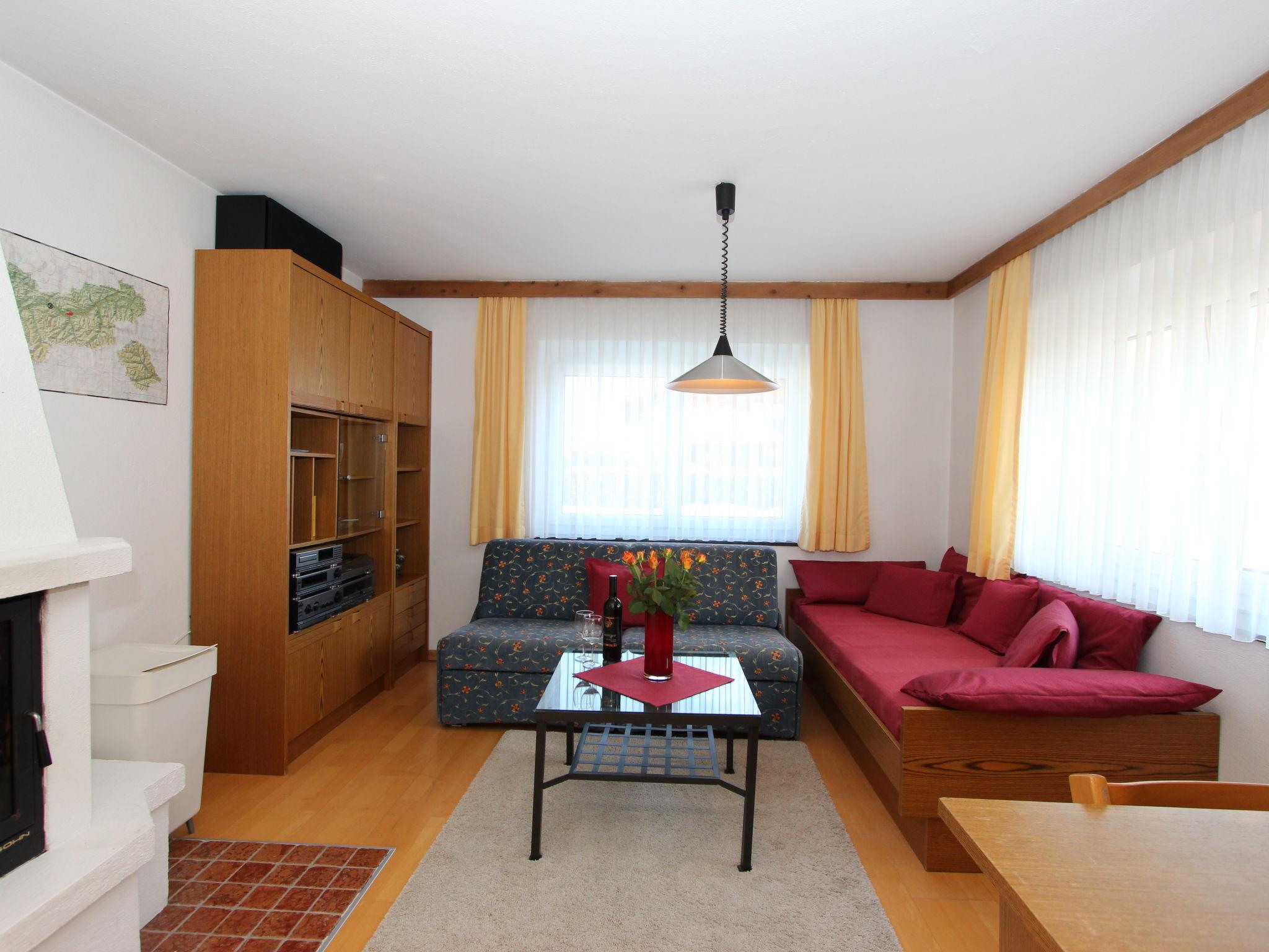 Foto 12 - Appartamento con 1 camera da letto a Flaurling con giardino e vista sulle montagne