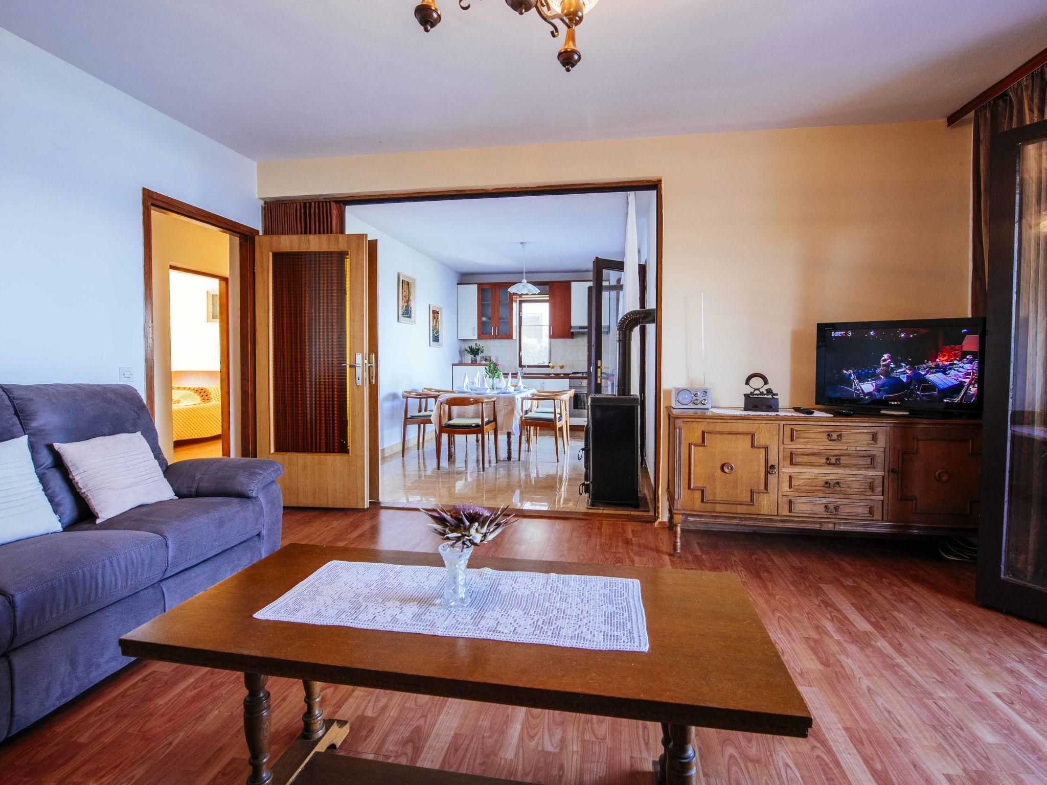 Photo 9 - 4 bedroom House in Zadar with terrace