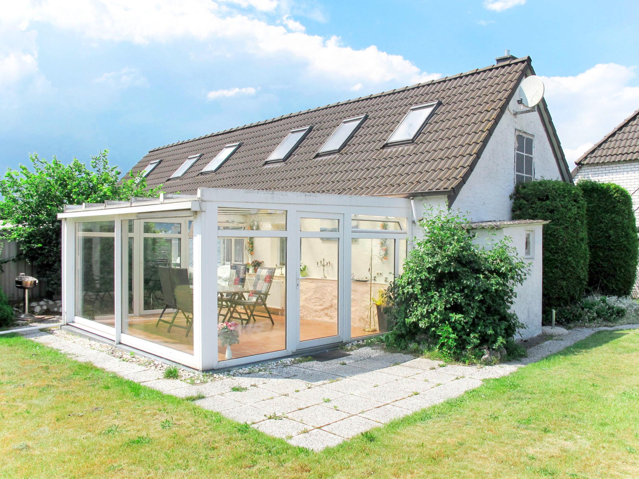 Photo 1 - Maison de 2 chambres à Verchen avec jardin et vues sur la montagne