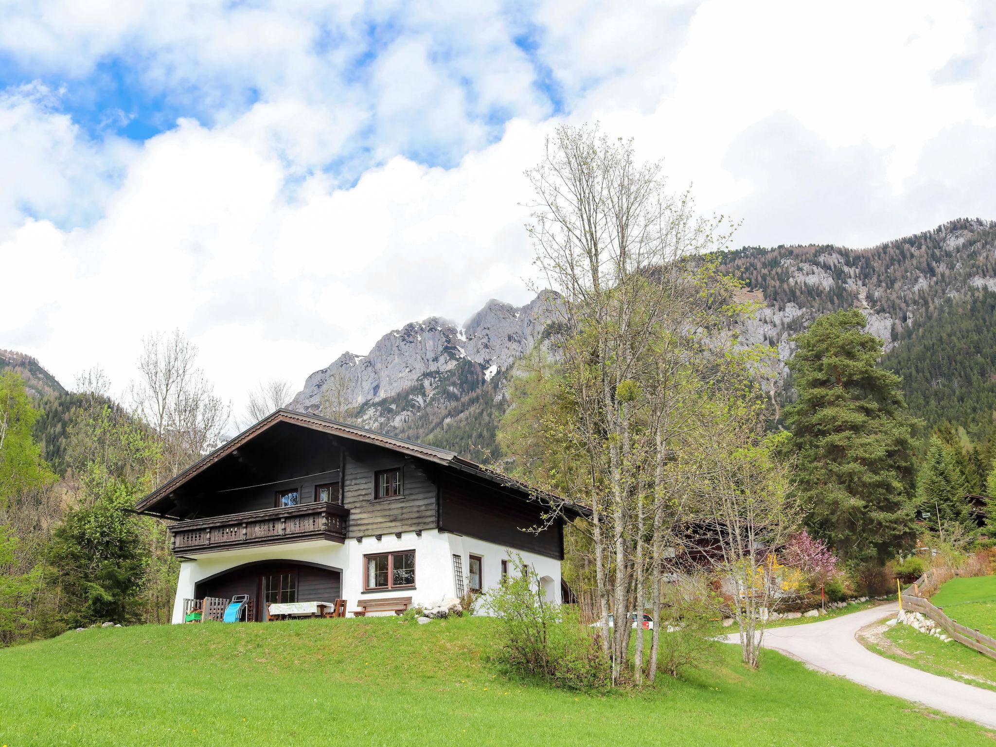 Foto 1 - Casa de 5 habitaciones en Ramsau am Dachstein con jardín y vistas a la montaña