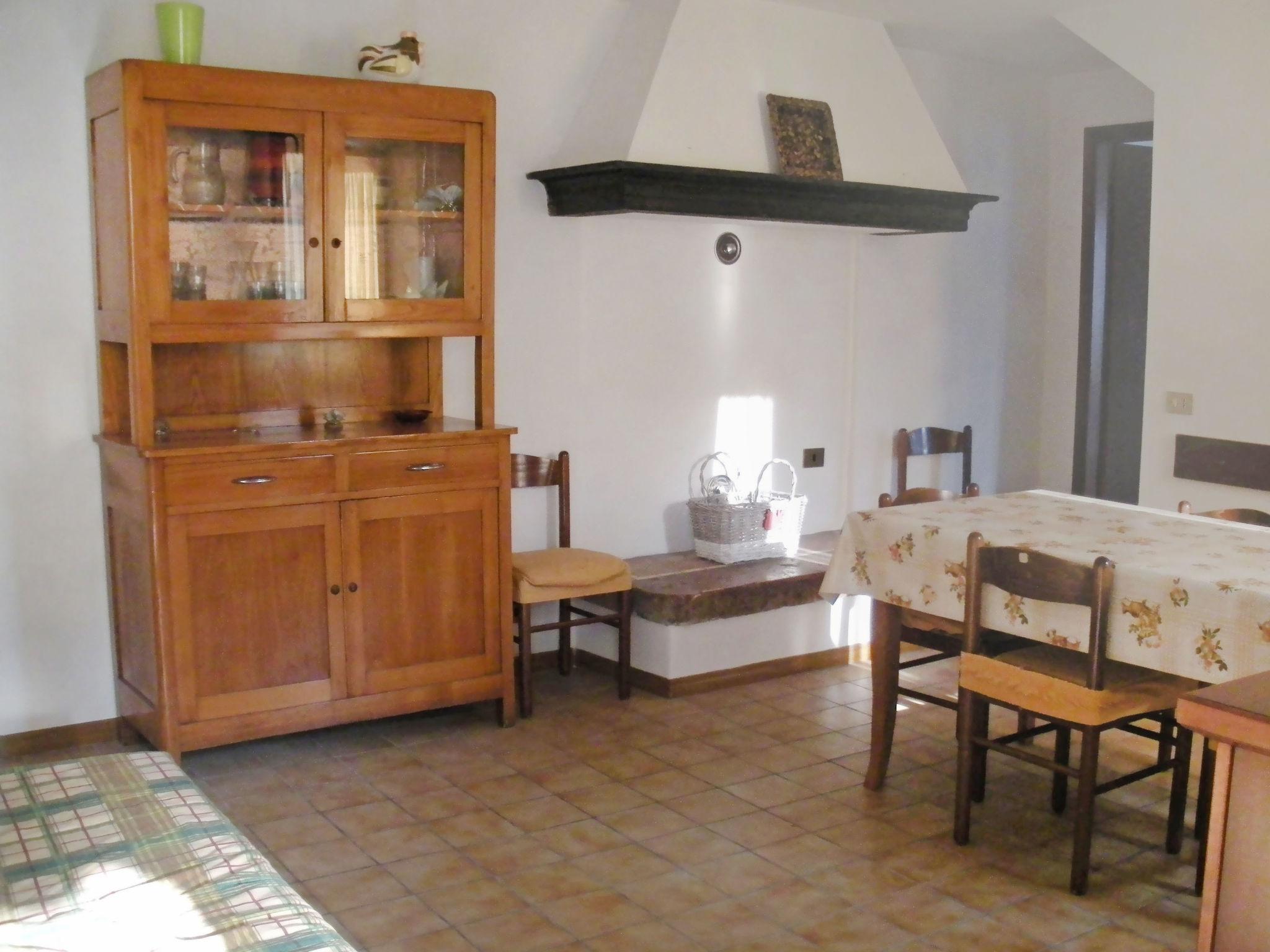 Photo 4 - 2 bedroom Apartment in Tignale with terrace and mountain view