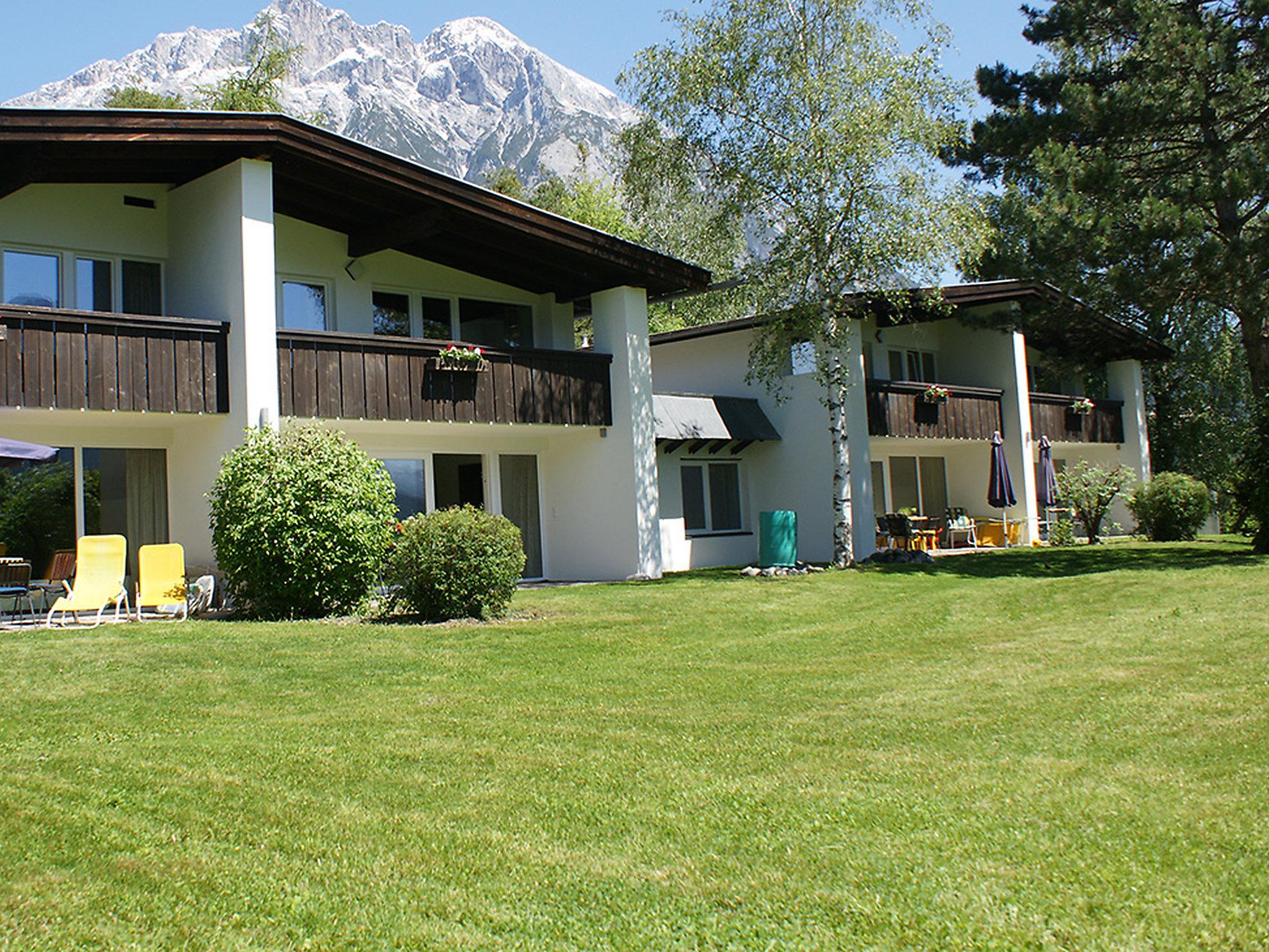 Foto 1 - Casa con 3 camere da letto a Telfs con piscina e vista sulle montagne