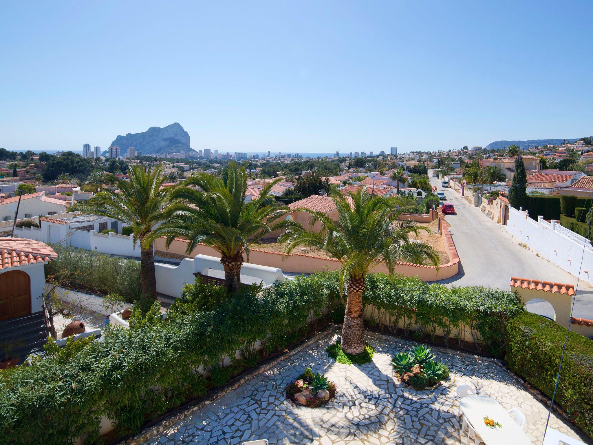 Foto 16 - Casa de 2 quartos em Calp com piscina privada e vistas do mar