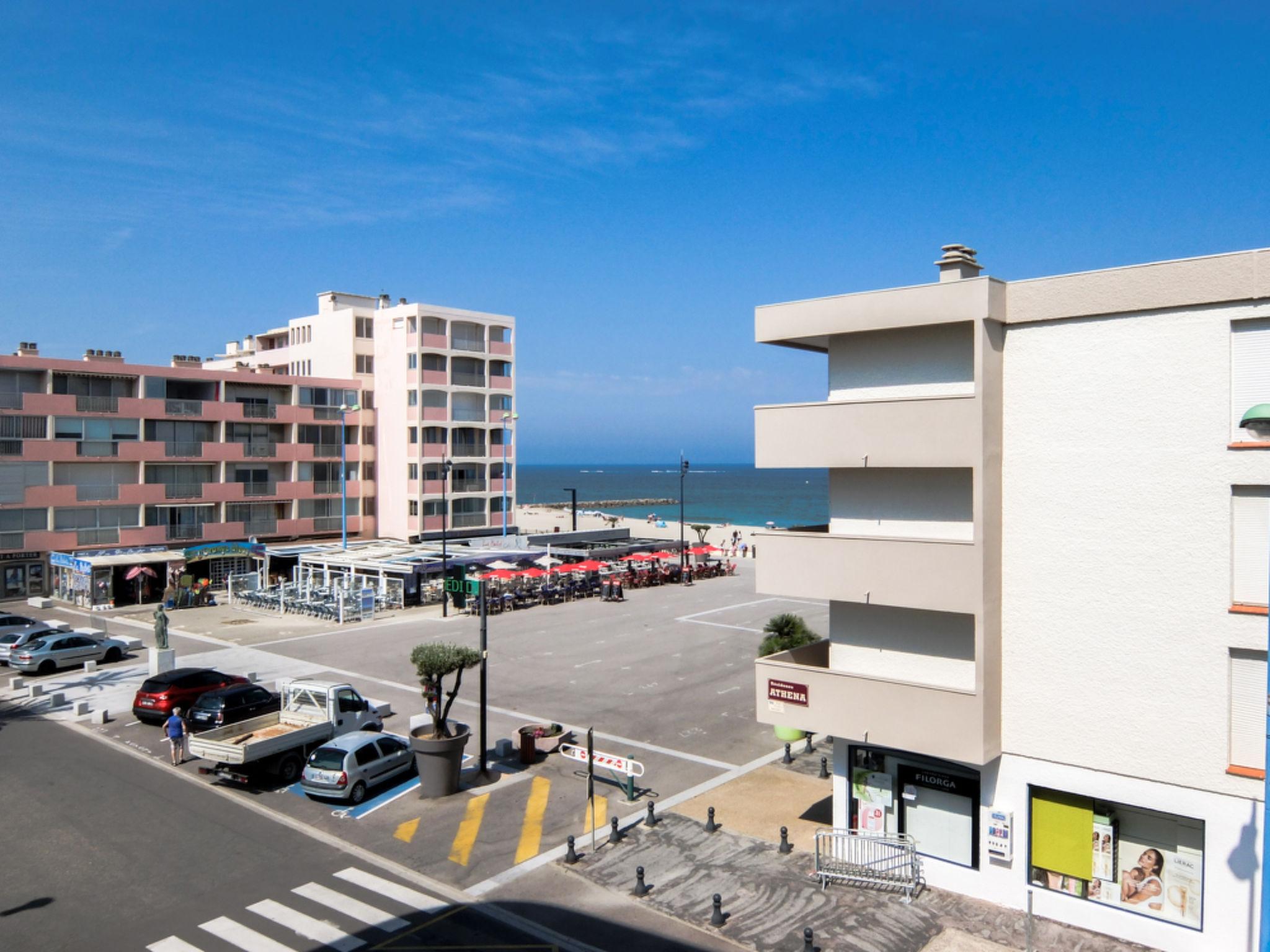 Foto 5 - Apartment mit 1 Schlafzimmer in Saint-Cyprien mit blick aufs meer