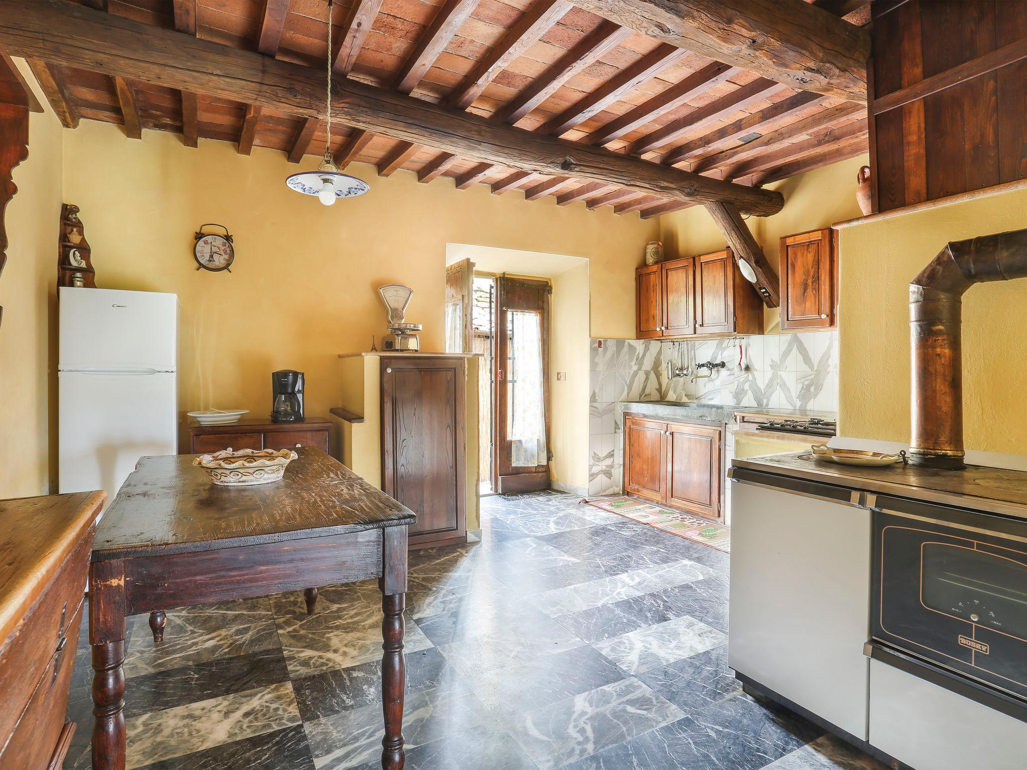 Photo 6 - 4 bedroom House in Monsummano Terme with private pool and garden