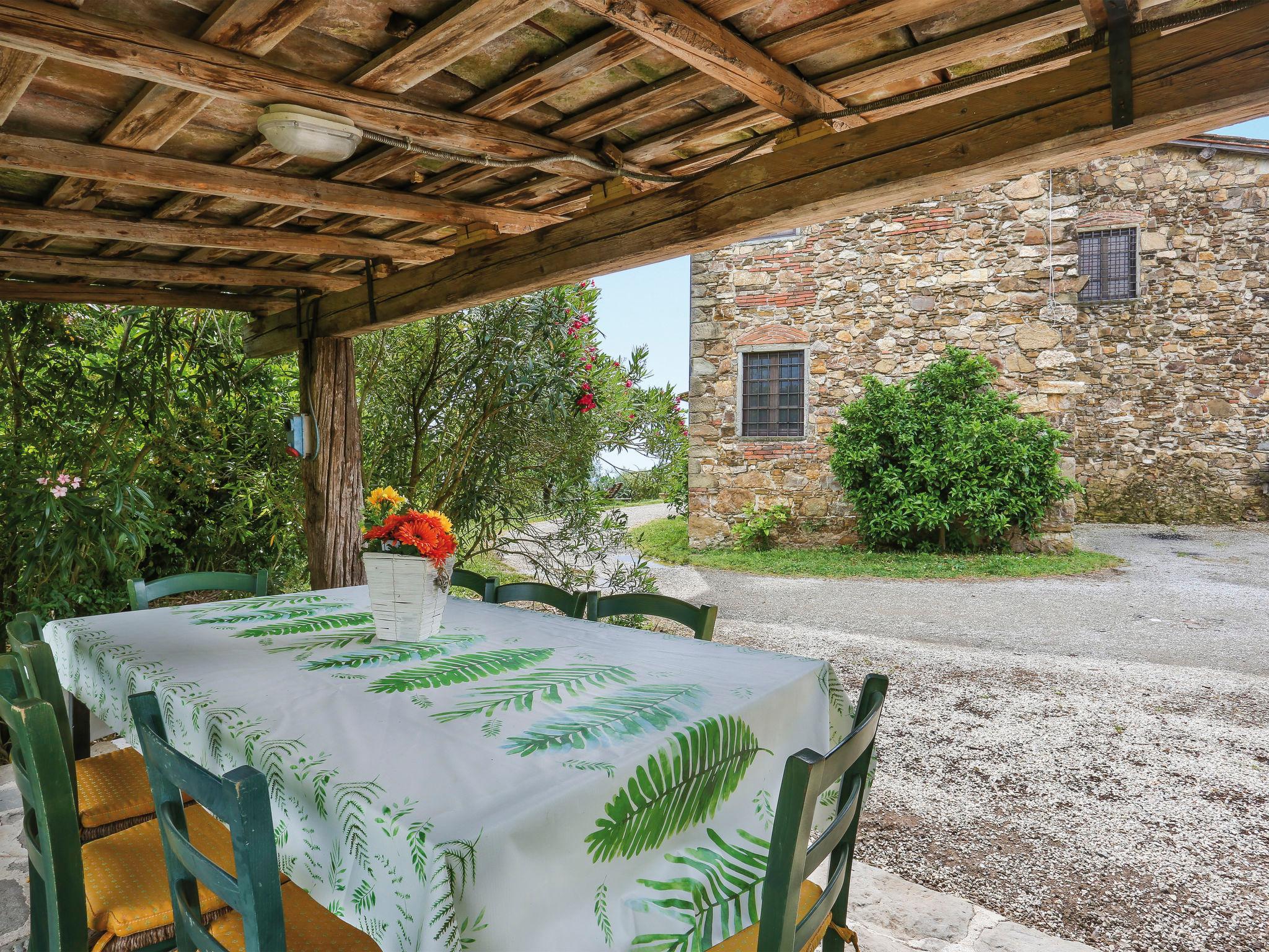 Foto 4 - Casa con 4 camere da letto a Monsummano Terme con piscina privata e giardino