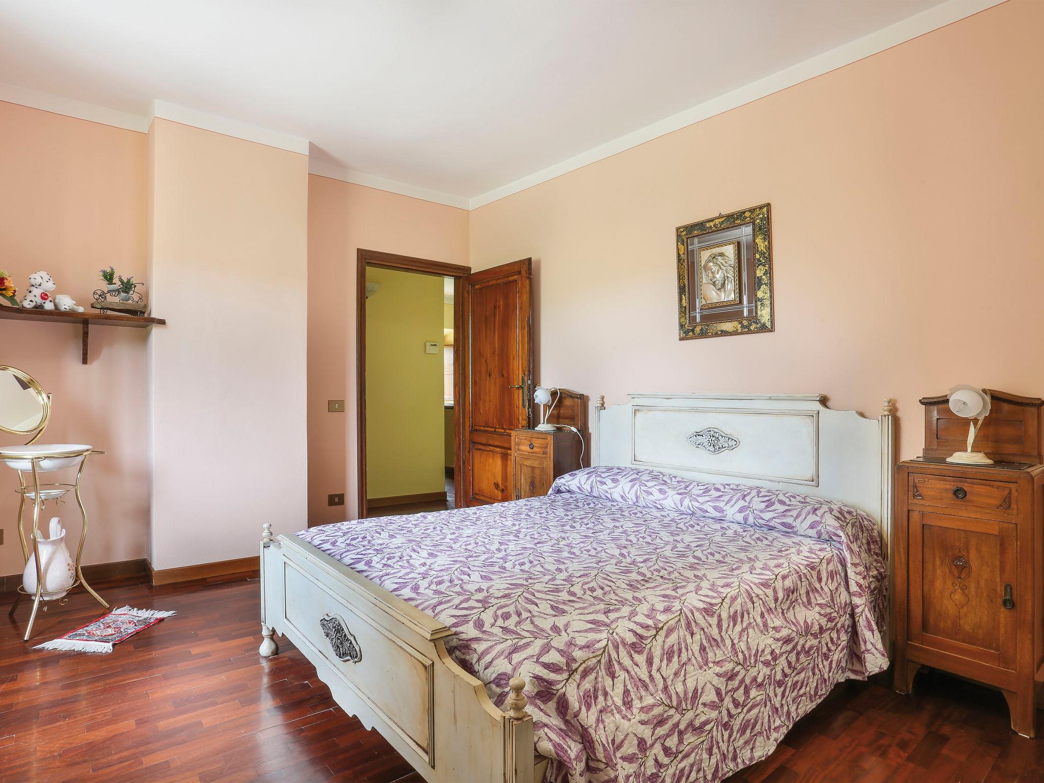 Photo 7 - 4 bedroom House in Monsummano Terme with private pool and garden