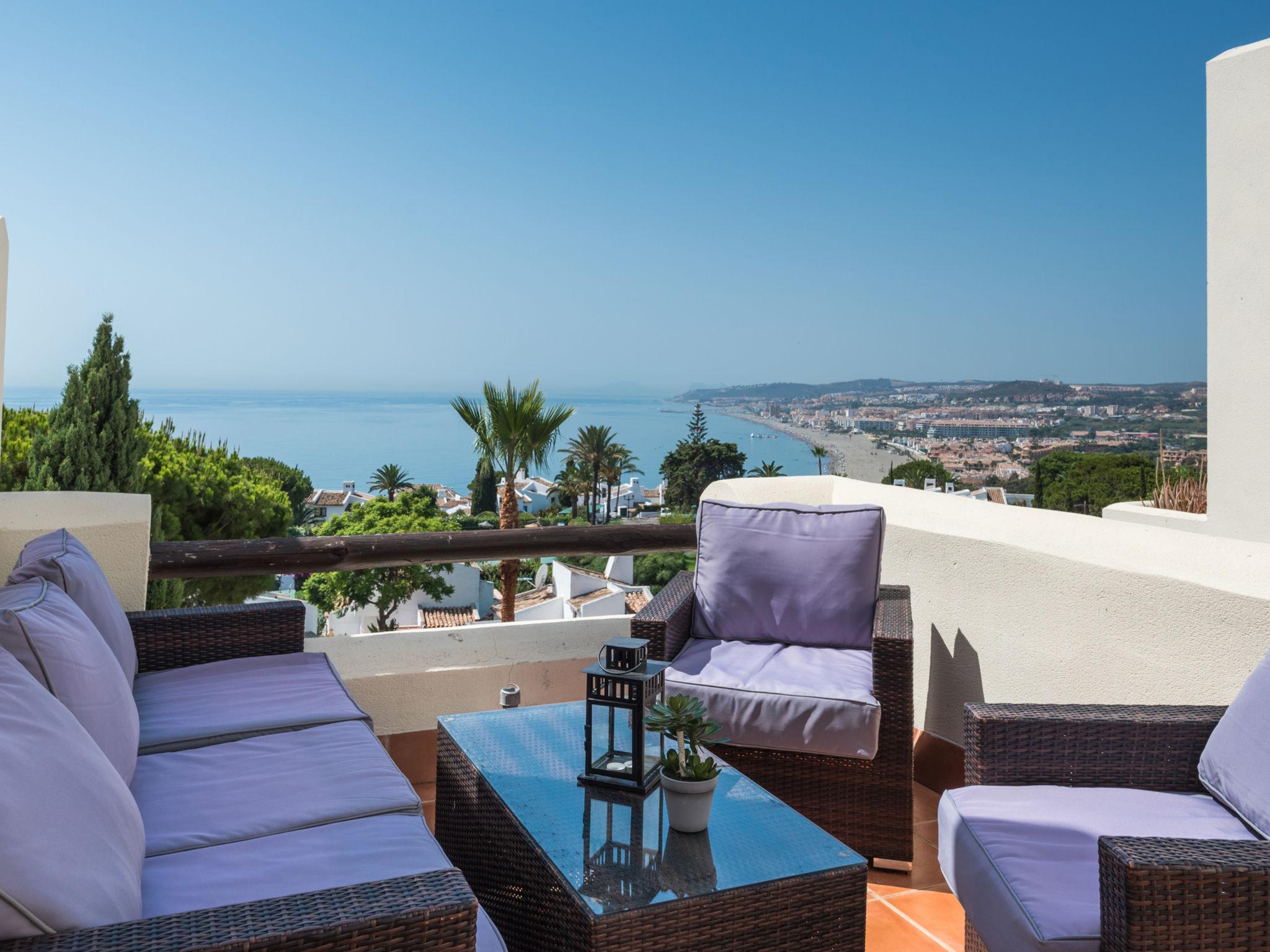 Photo 2 - Appartement de 2 chambres à Casares avec piscine et vues à la mer