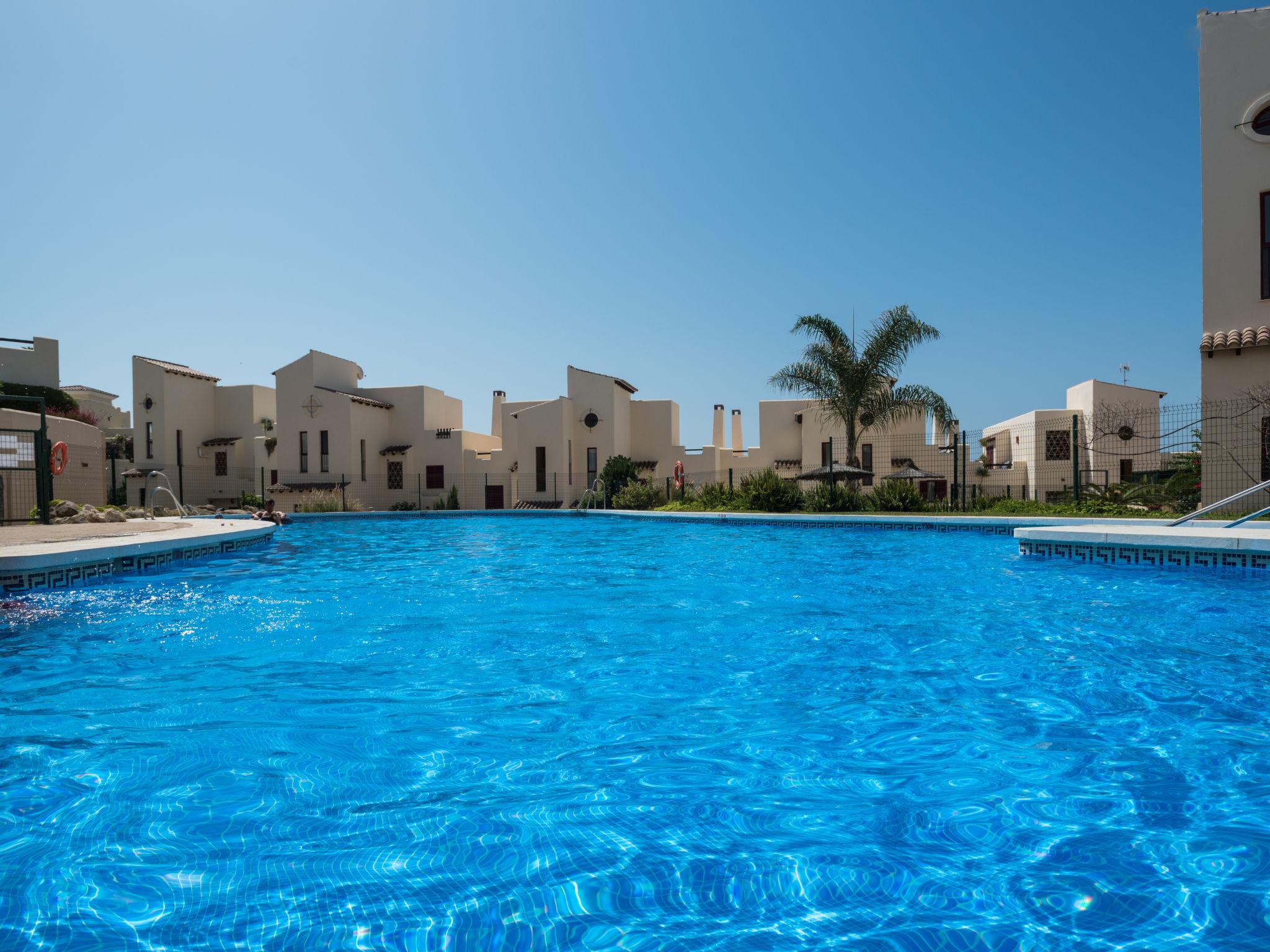 Photo 1 - Appartement de 2 chambres à Casares avec piscine et jardin