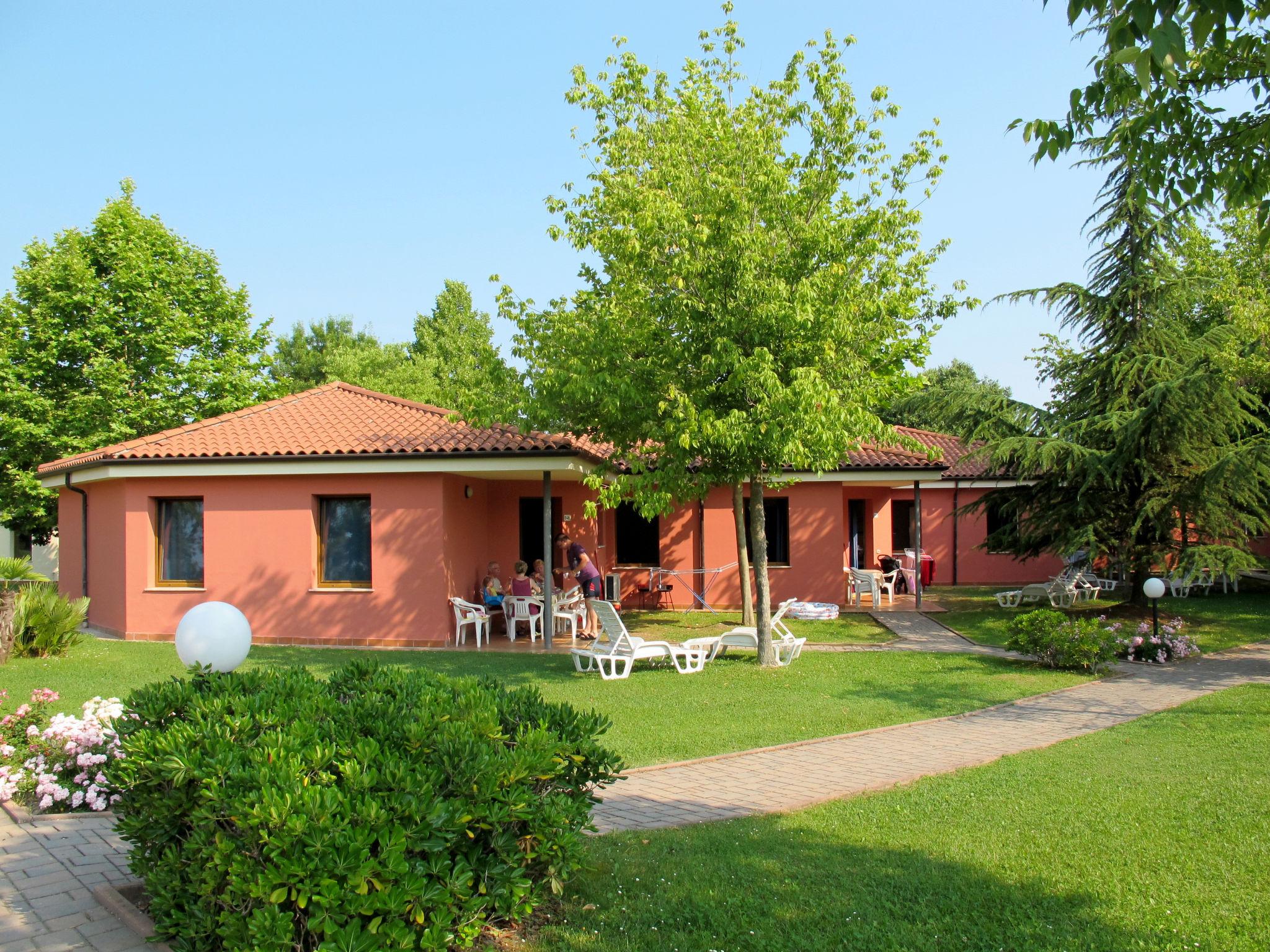 Photo 37 - Maison de 2 chambres à Peschiera del Garda avec piscine et vues sur la montagne