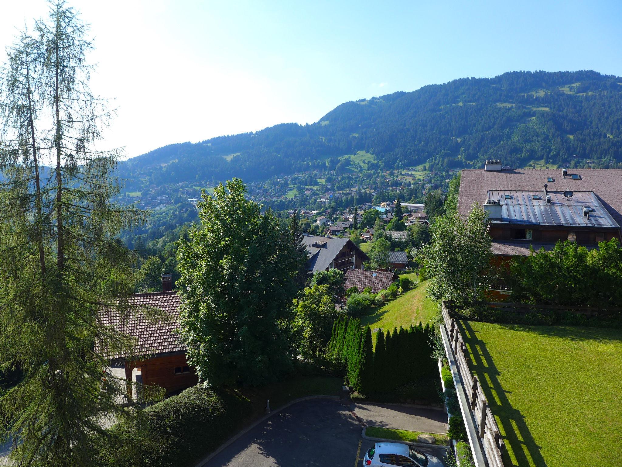 Foto 20 - Appartamento con 2 camere da letto a Ollon con piscina e vista sulle montagne