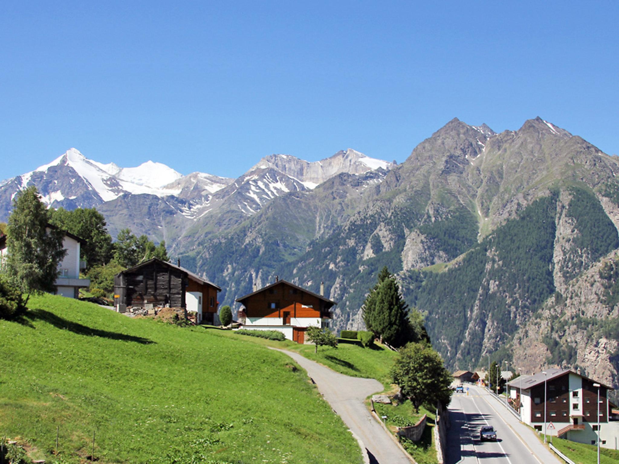 Foto 8 - Apartamento en Grächen con jardín y vistas a la montaña