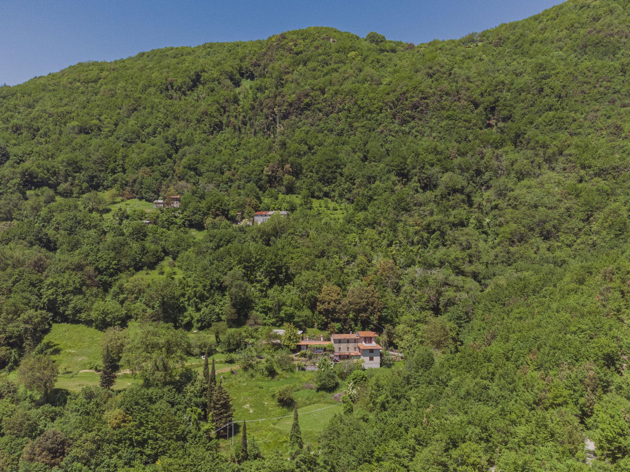 Photo 25 - Maison de 2 chambres à Camaiore avec jardin et terrasse