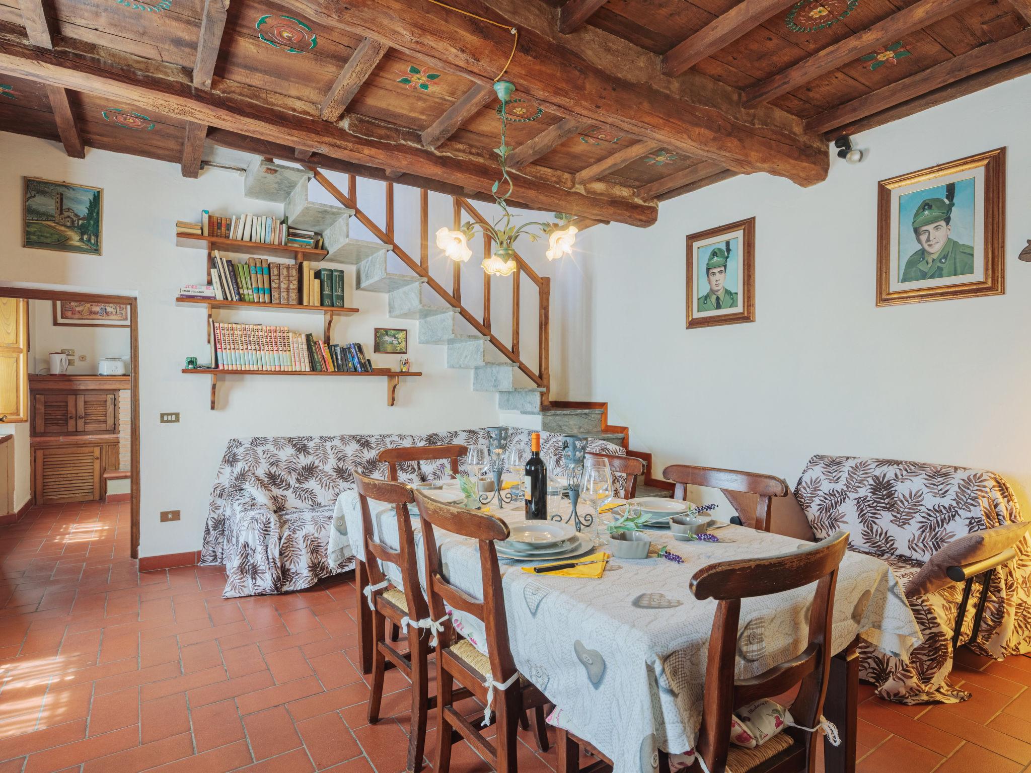 Photo 10 - Maison de 2 chambres à Camaiore avec jardin et terrasse