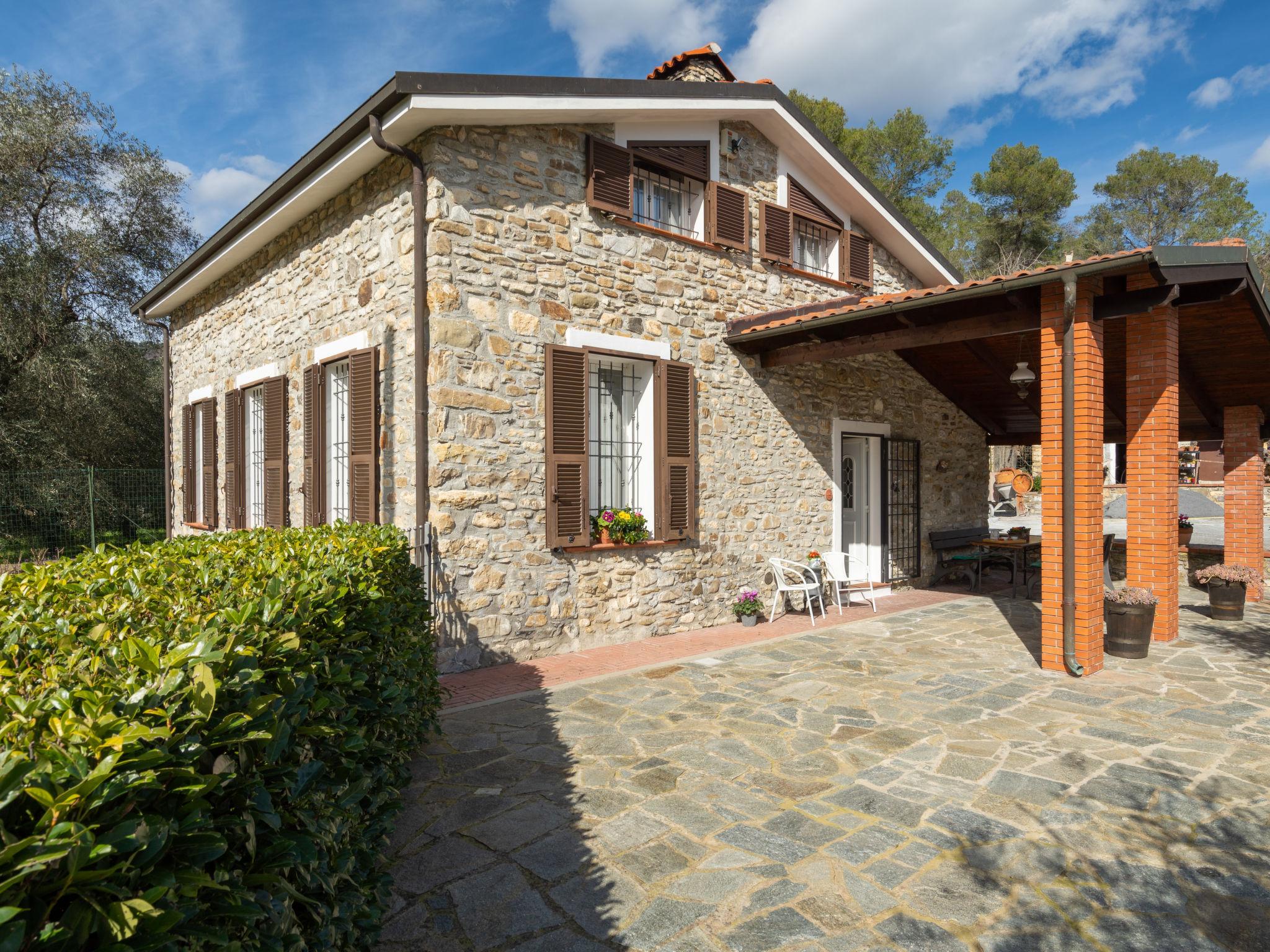 Photo 1 - Maison de 4 chambres à Andora avec jardin et terrasse