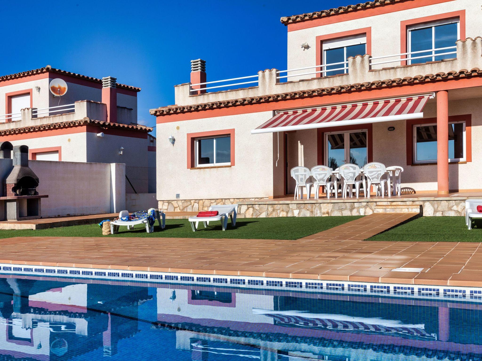 Foto 18 - Casa con 4 camere da letto a l'Ametlla de Mar con piscina privata e giardino