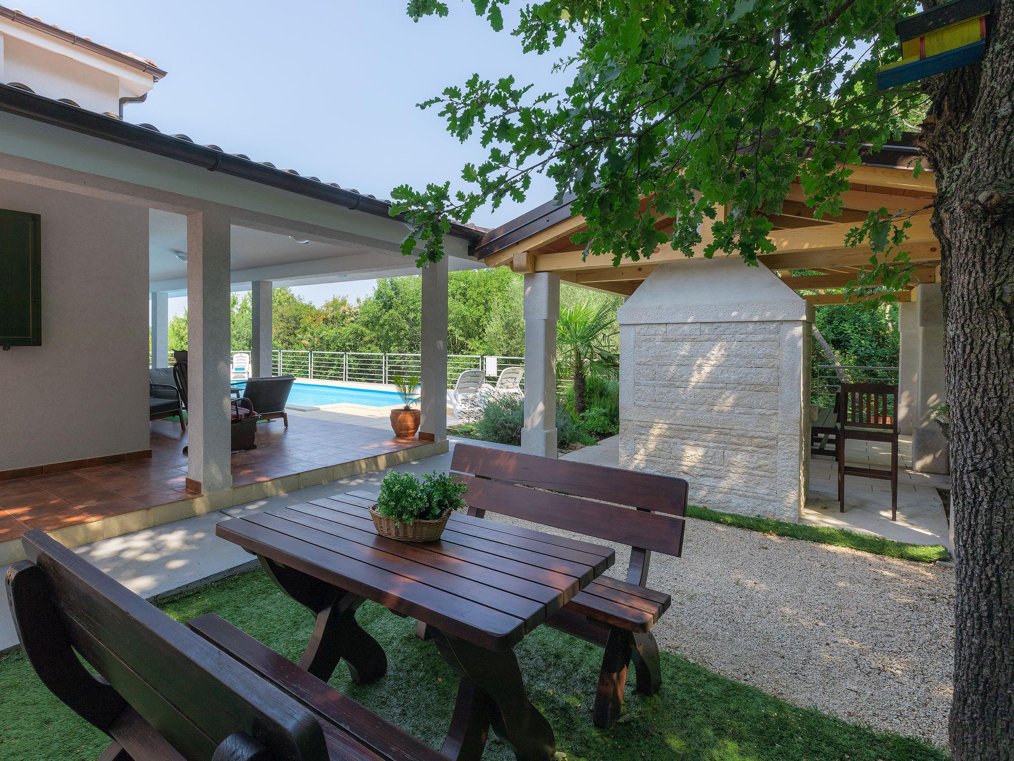 Photo 14 - 3 bedroom House in Umag with private pool and sea view