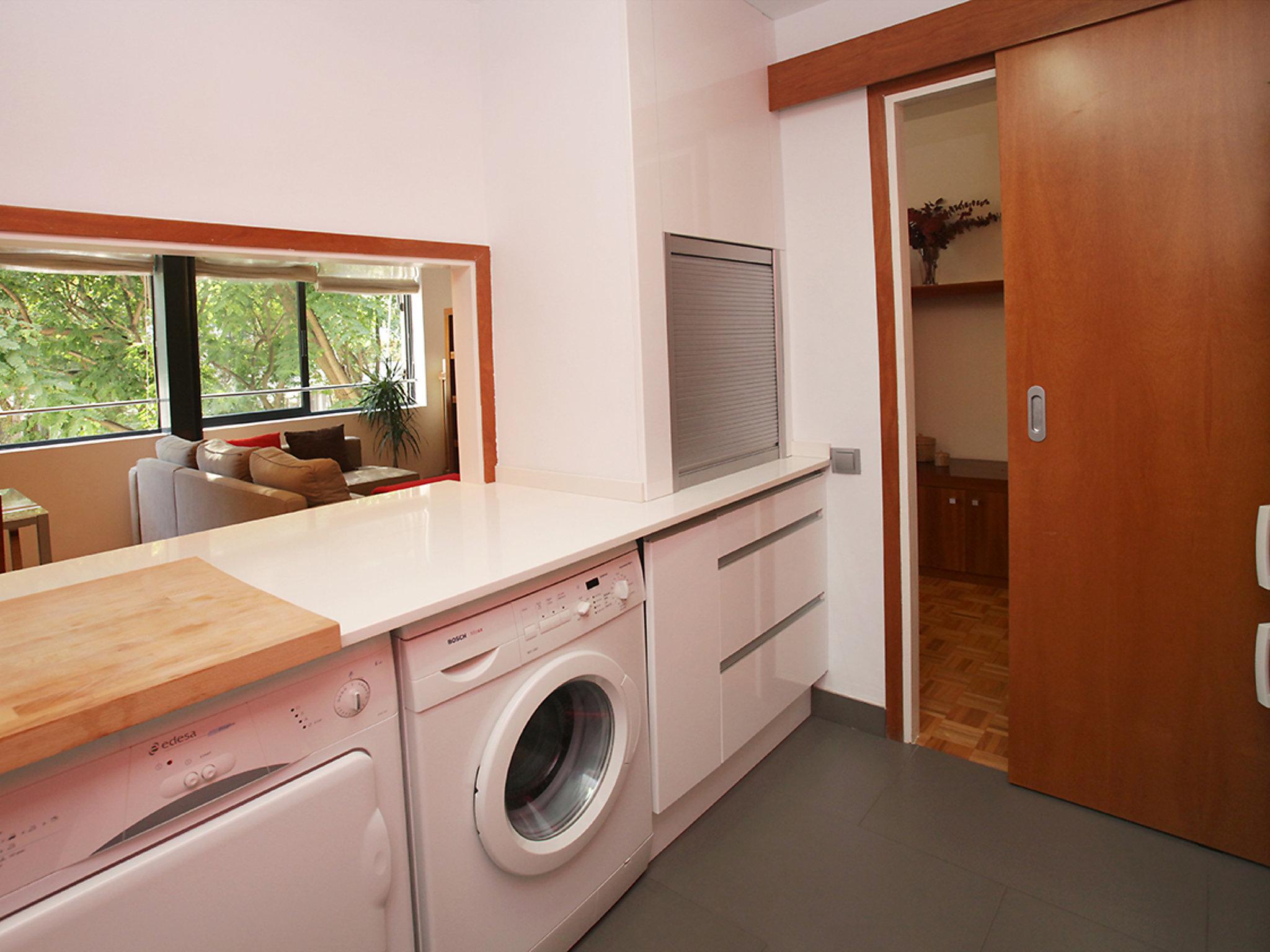 Foto 7 - Apartamento de 2 quartos em Barcelona