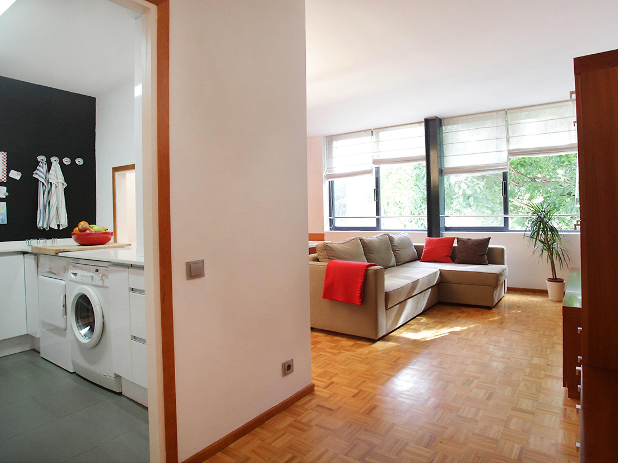 Foto 9 - Apartamento de 2 habitaciones en Barcelona