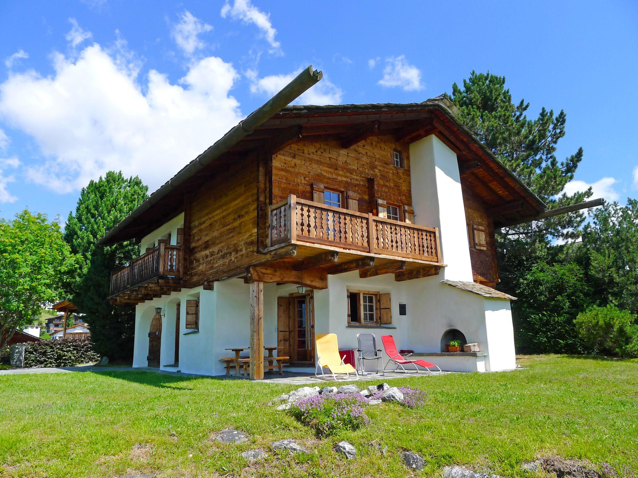 Photo 1 - Maison de 4 chambres à Falera avec jardin et vues sur la montagne