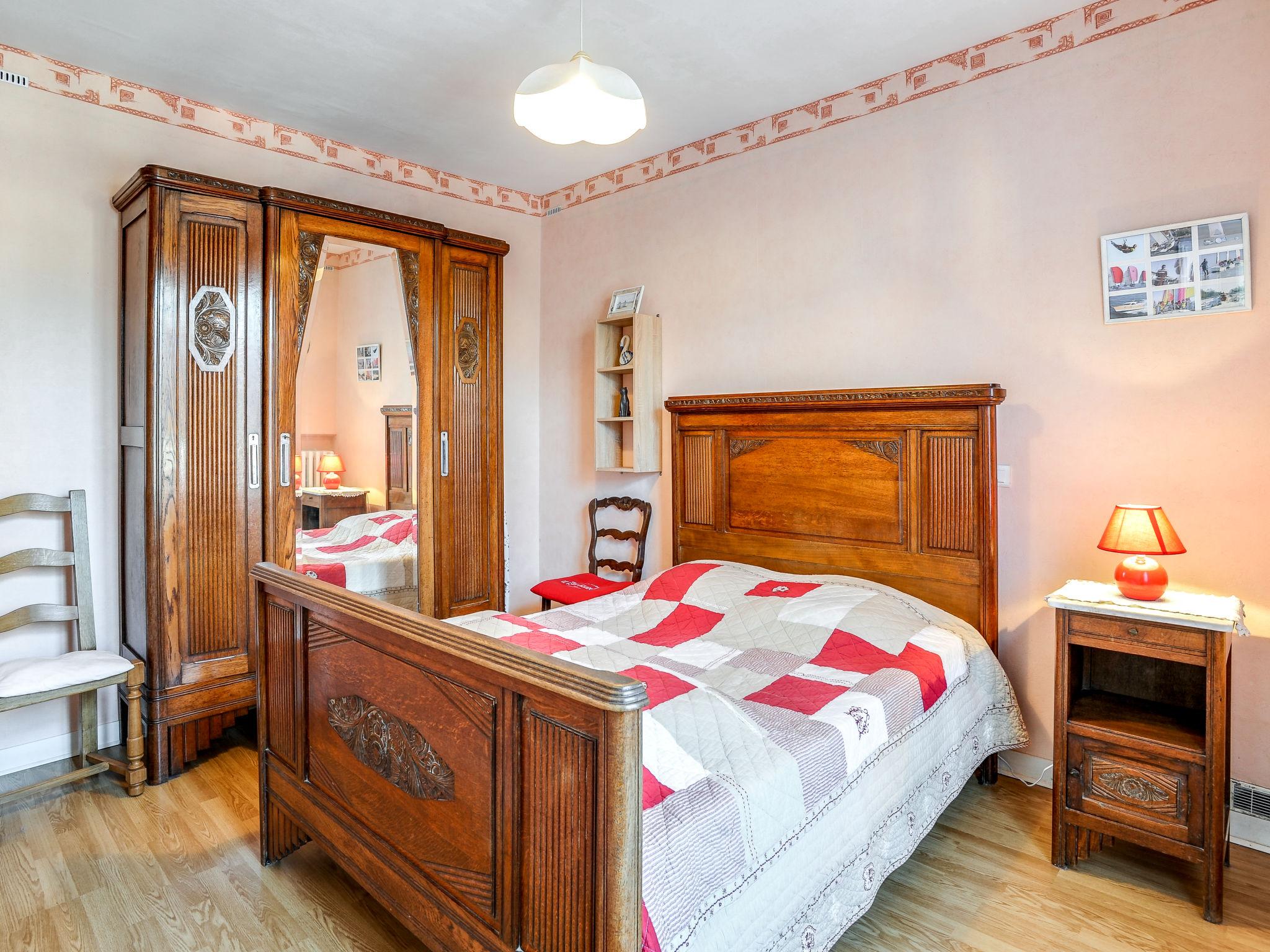 Foto 9 - Haus mit 1 Schlafzimmer in Saint-Malo mit garten und blick aufs meer