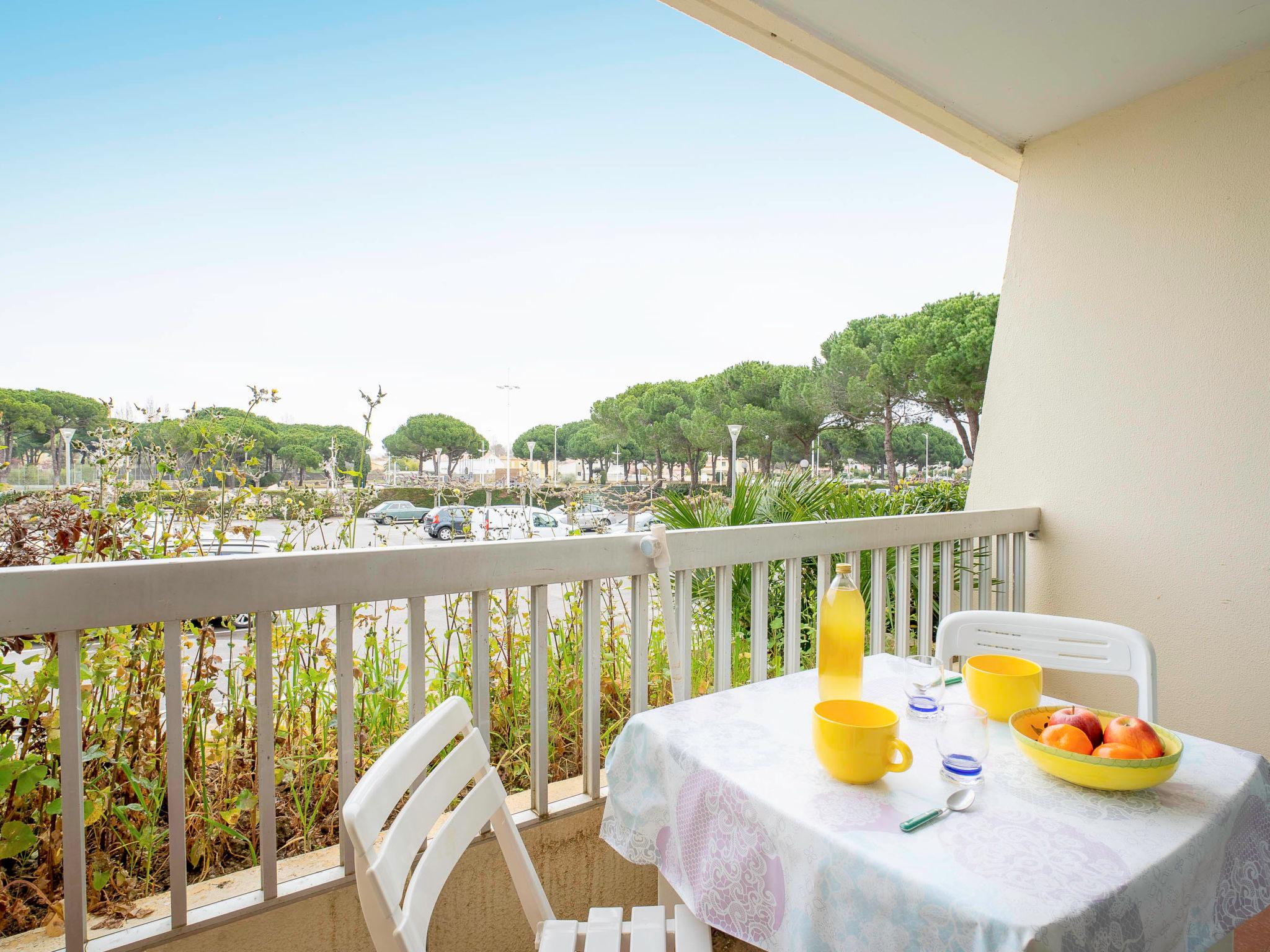 Photo 11 - Appartement de 1 chambre à Le Grau-du-Roi avec terrasse et vues à la mer