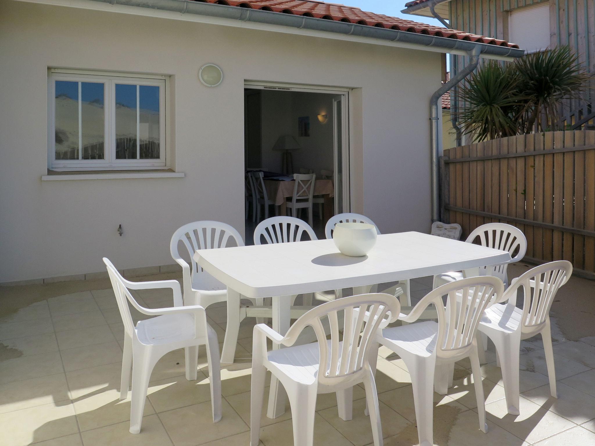 Photo 1 - Maison de 4 chambres à Biscarrosse avec piscine et vues à la mer