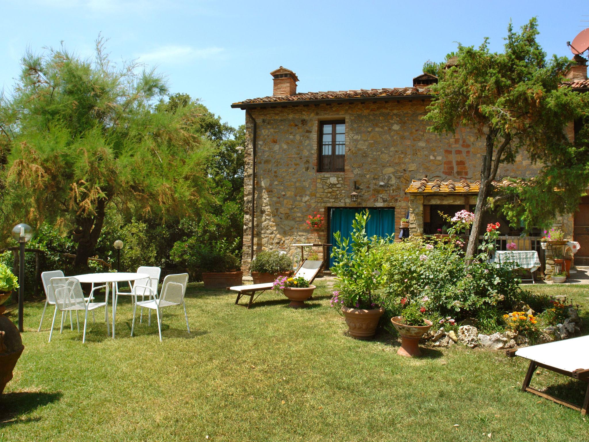 Foto 14 - Casa de 2 quartos em Gambassi Terme com piscina privada e jardim