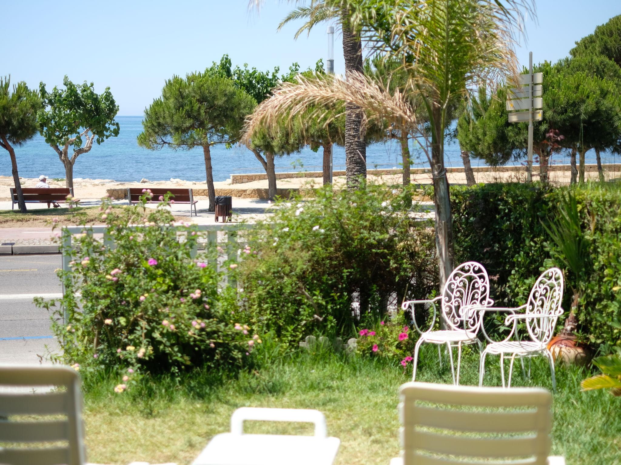 Photo 8 - Appartement de 2 chambres à Cambrils avec piscine et vues à la mer