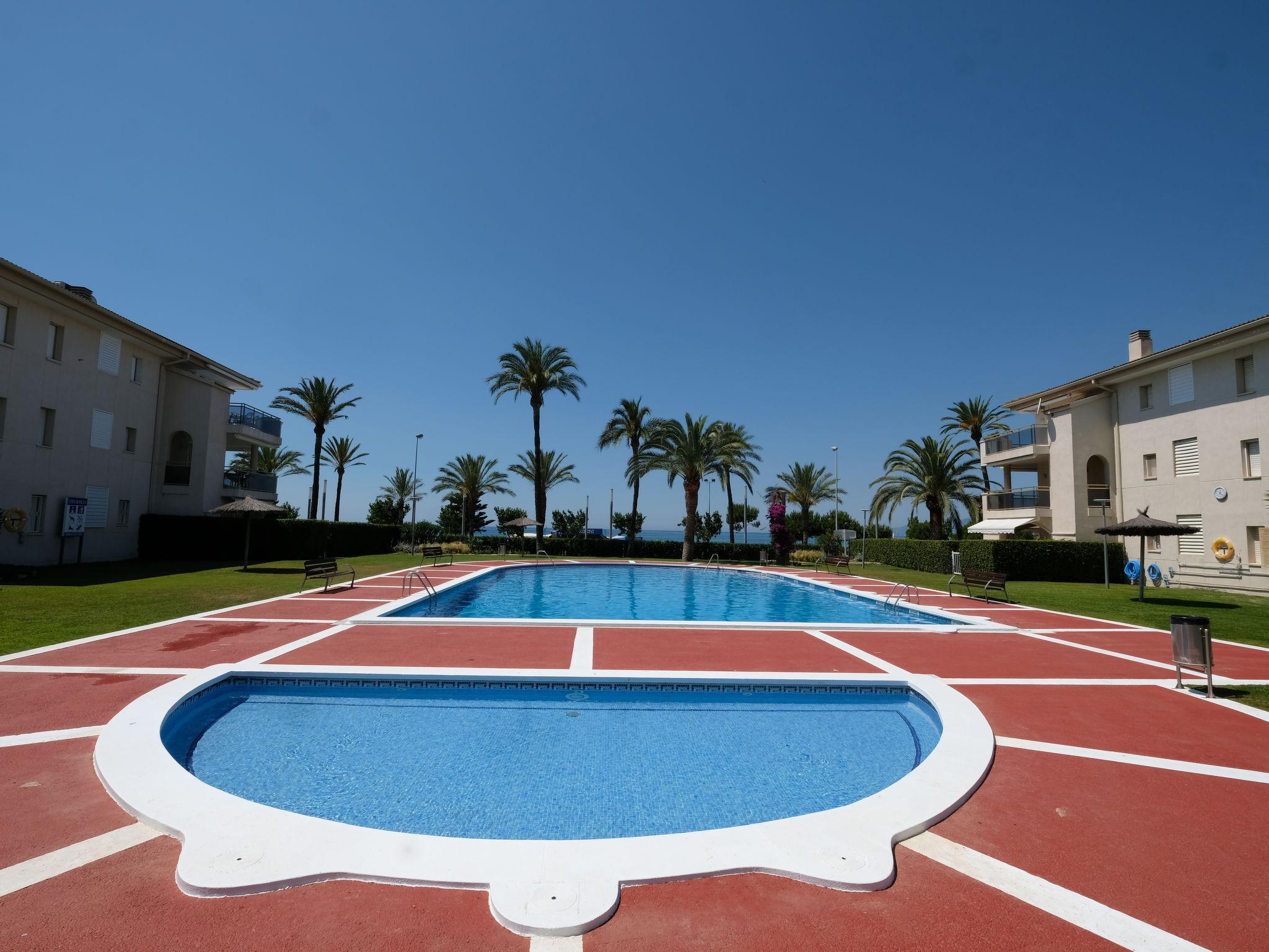 Photo 19 - Appartement de 2 chambres à Cambrils avec piscine et jardin