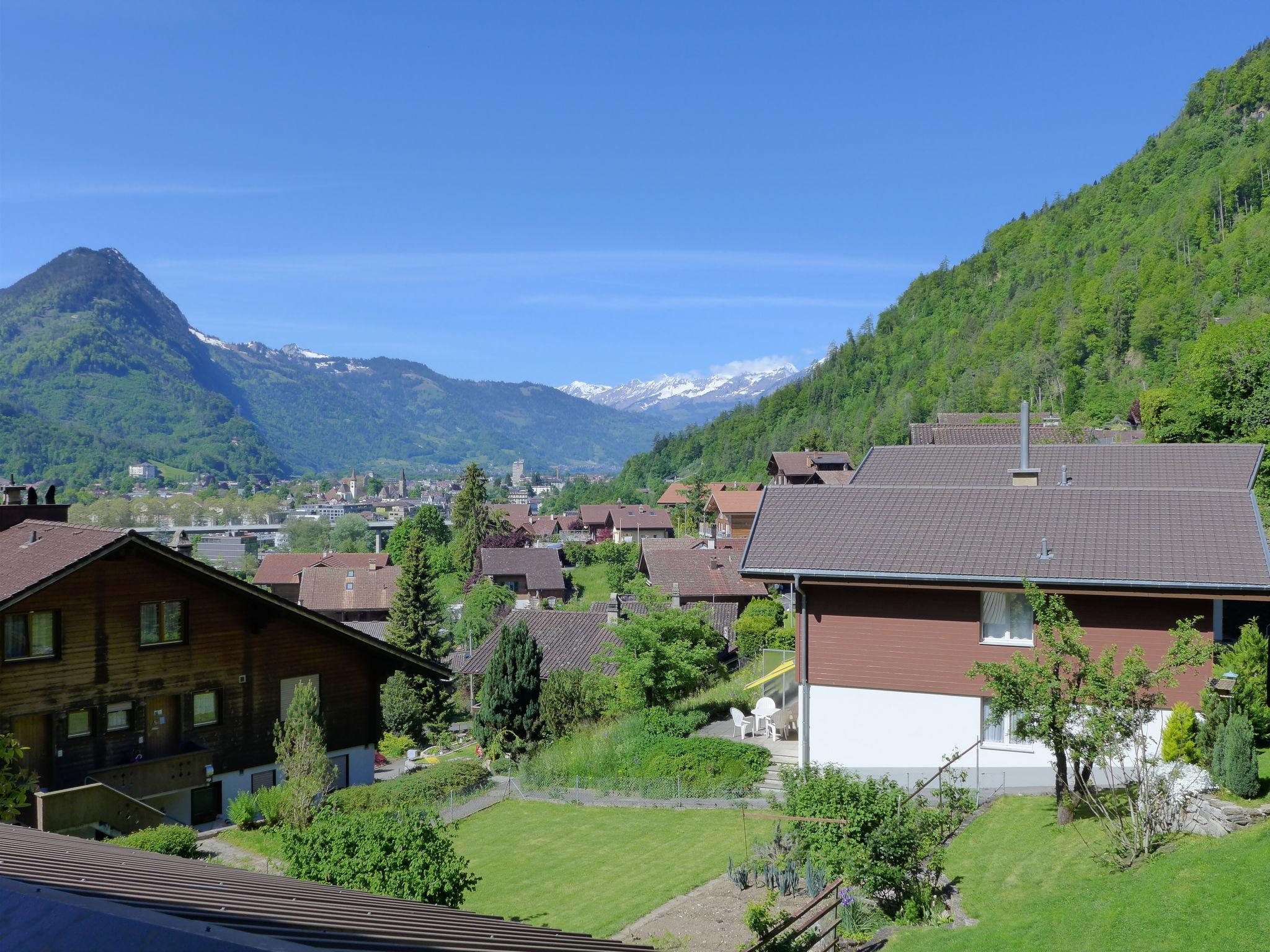 Photo 23 - 3 bedroom House in Ringgenberg with terrace and mountain view