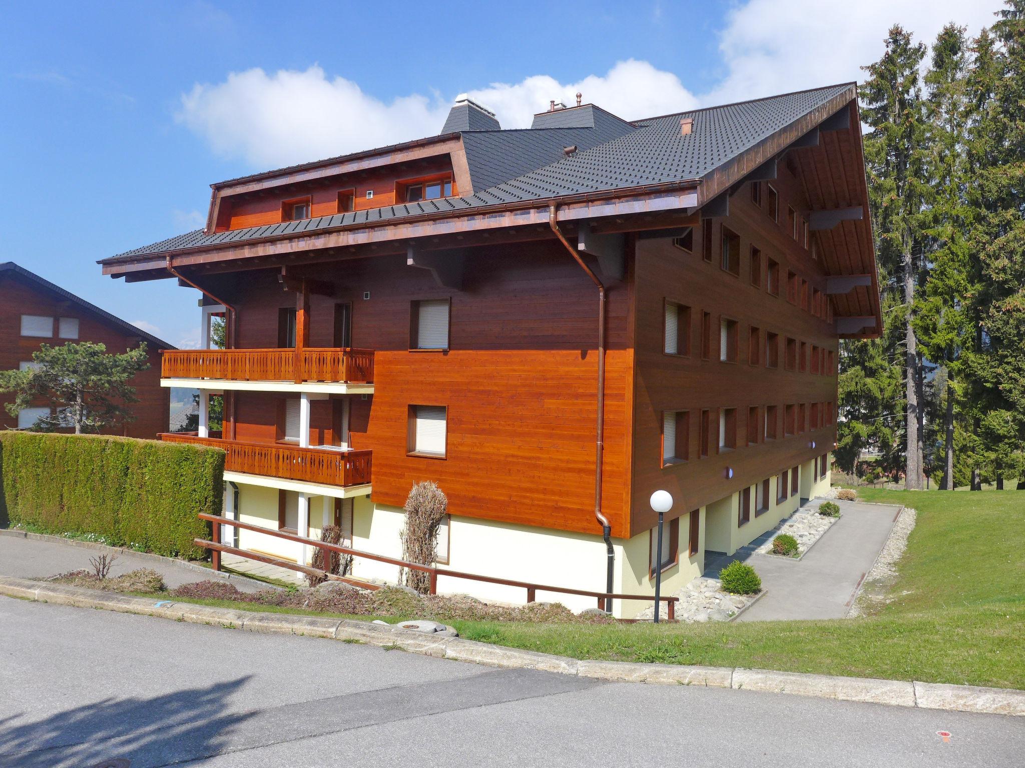 Photo 22 - Appartement de 3 chambres à Ollon avec vues sur la montagne