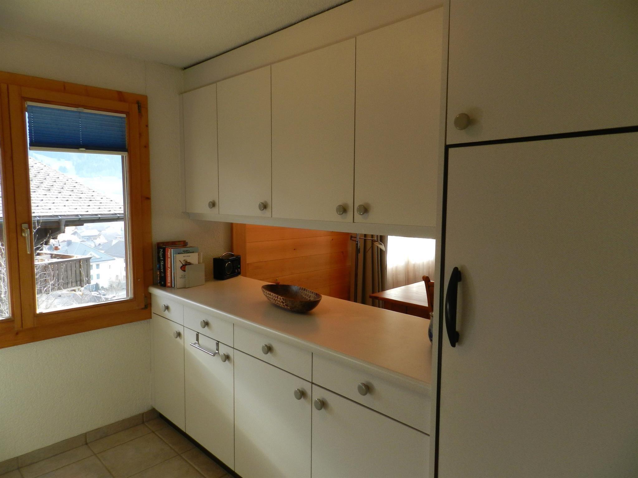 Photo 14 - 2 bedroom Apartment in Zweisimmen