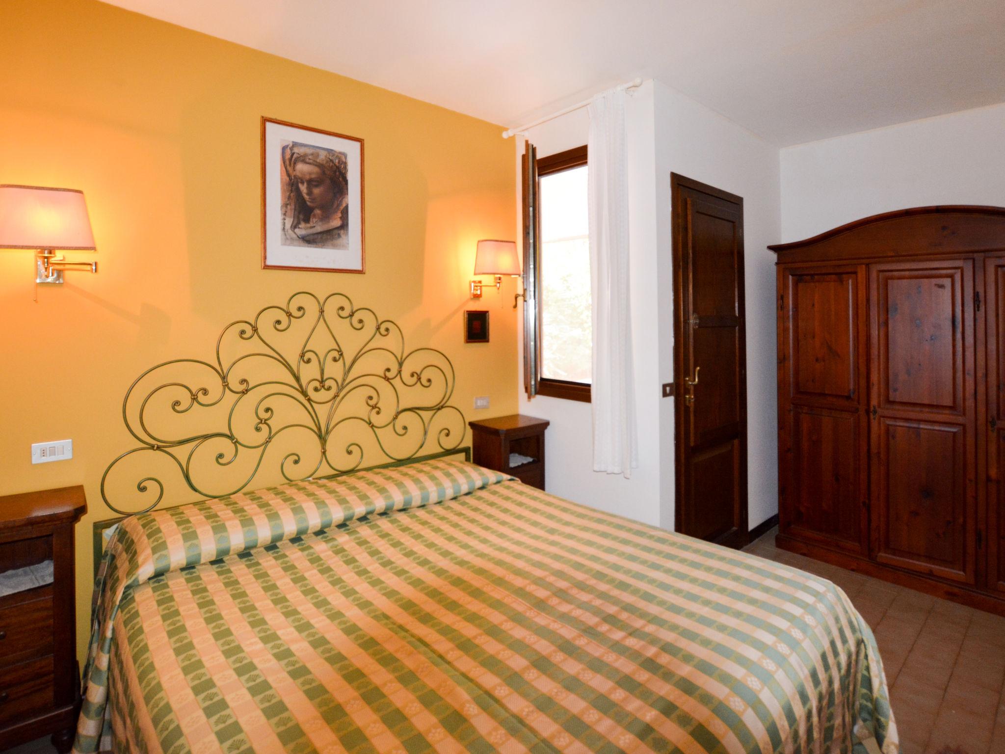 Photo 5 - Maison de 3 chambres à Prato avec piscine privée et terrasse
