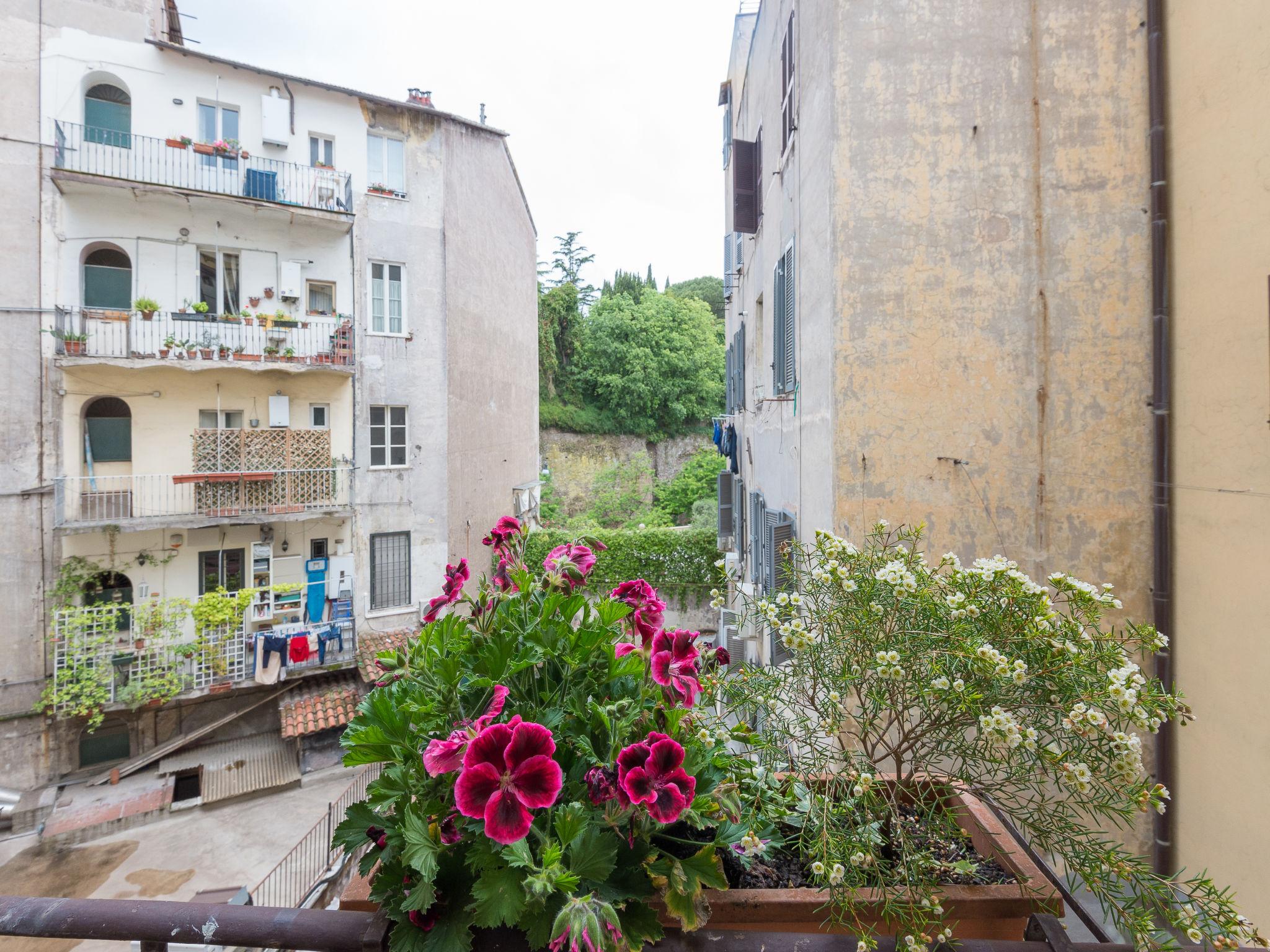 Foto 21 - Apartamento de 2 quartos em Roma