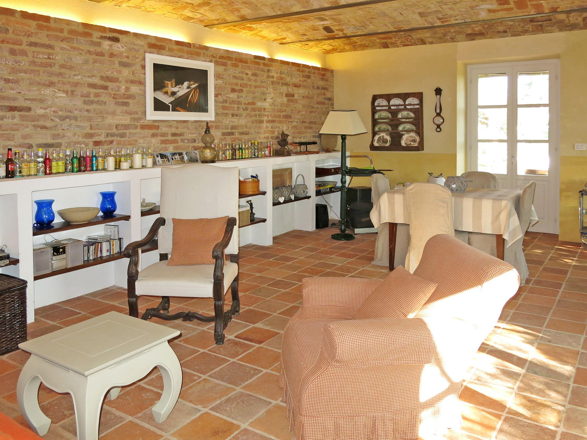 Photo 5 - 3 bedroom House in Capriglio with private pool and garden