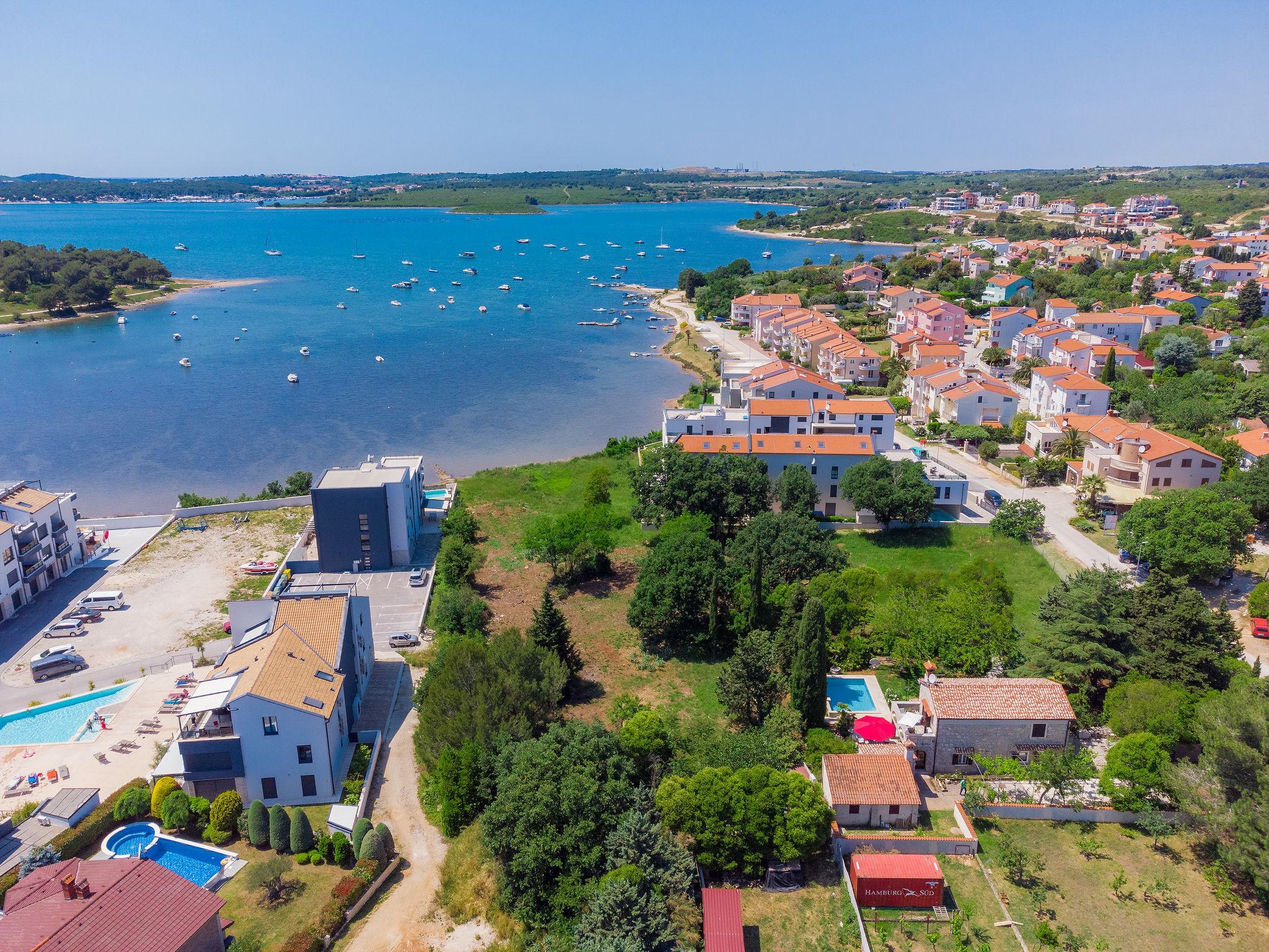 Photo 20 - Maison de 2 chambres à Medulin avec piscine privée et vues à la mer