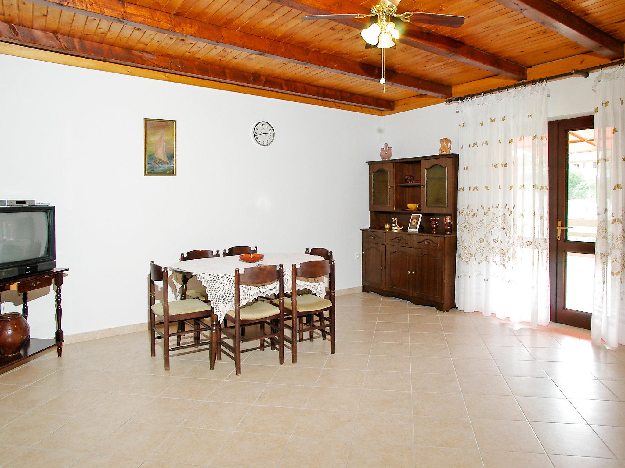 Photo 6 - Appartement de 2 chambres à Vela Luka avec terrasse et vues à la mer