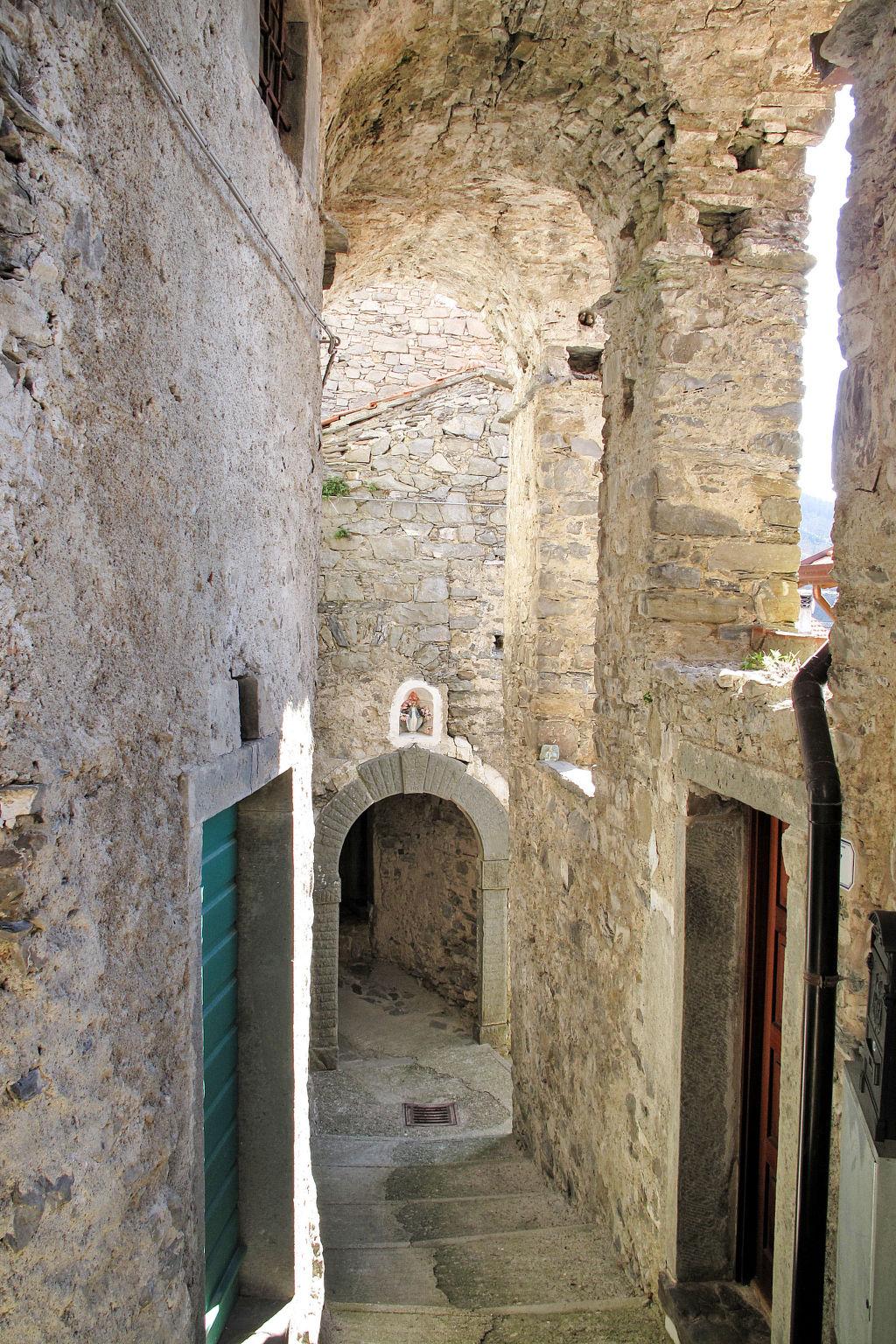 Photo 27 - Maison de 2 chambres à Tresana avec jardin et terrasse