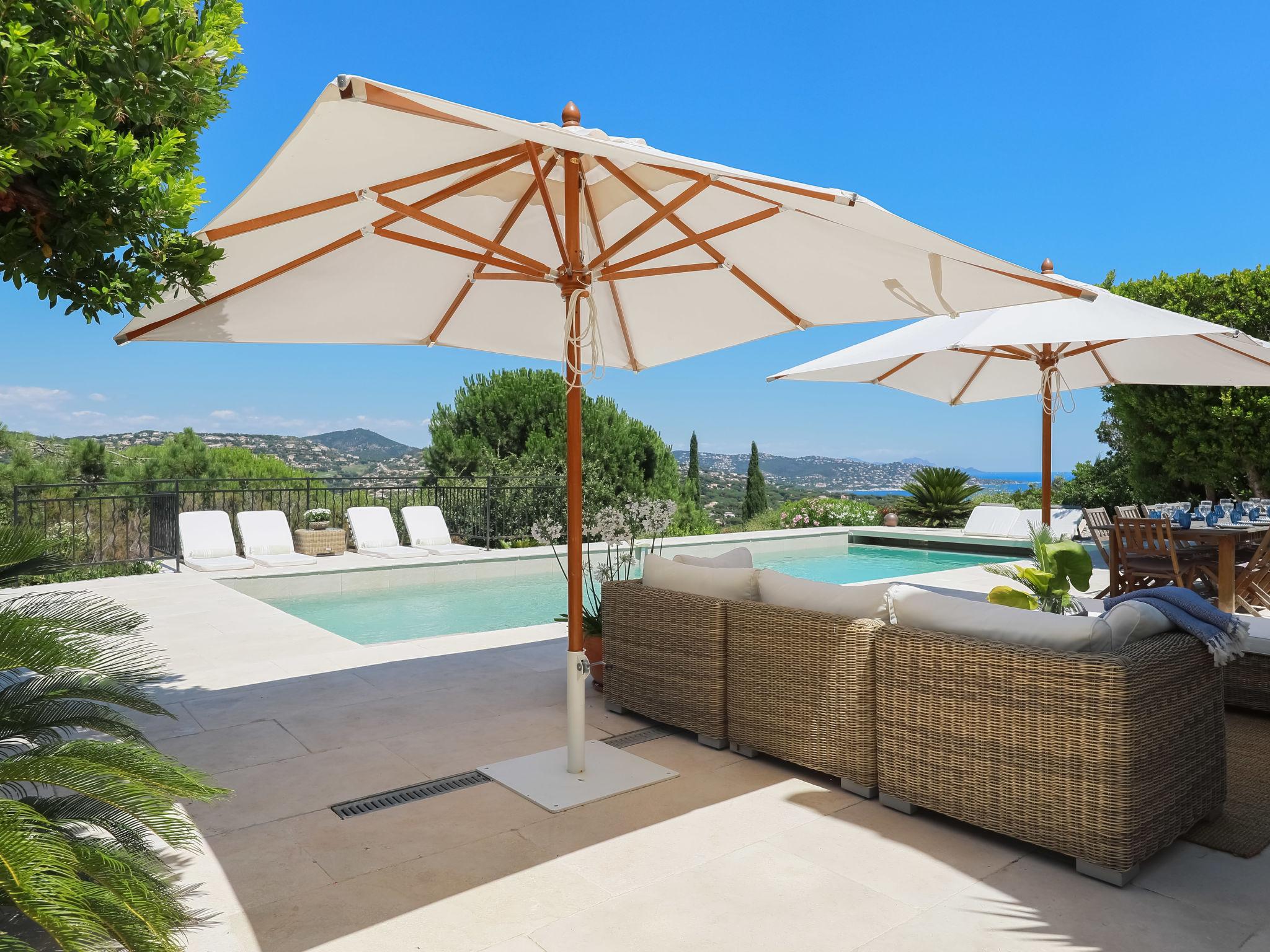 Foto 24 - Casa de 5 habitaciones en Sainte-Maxime con piscina privada y vistas al mar