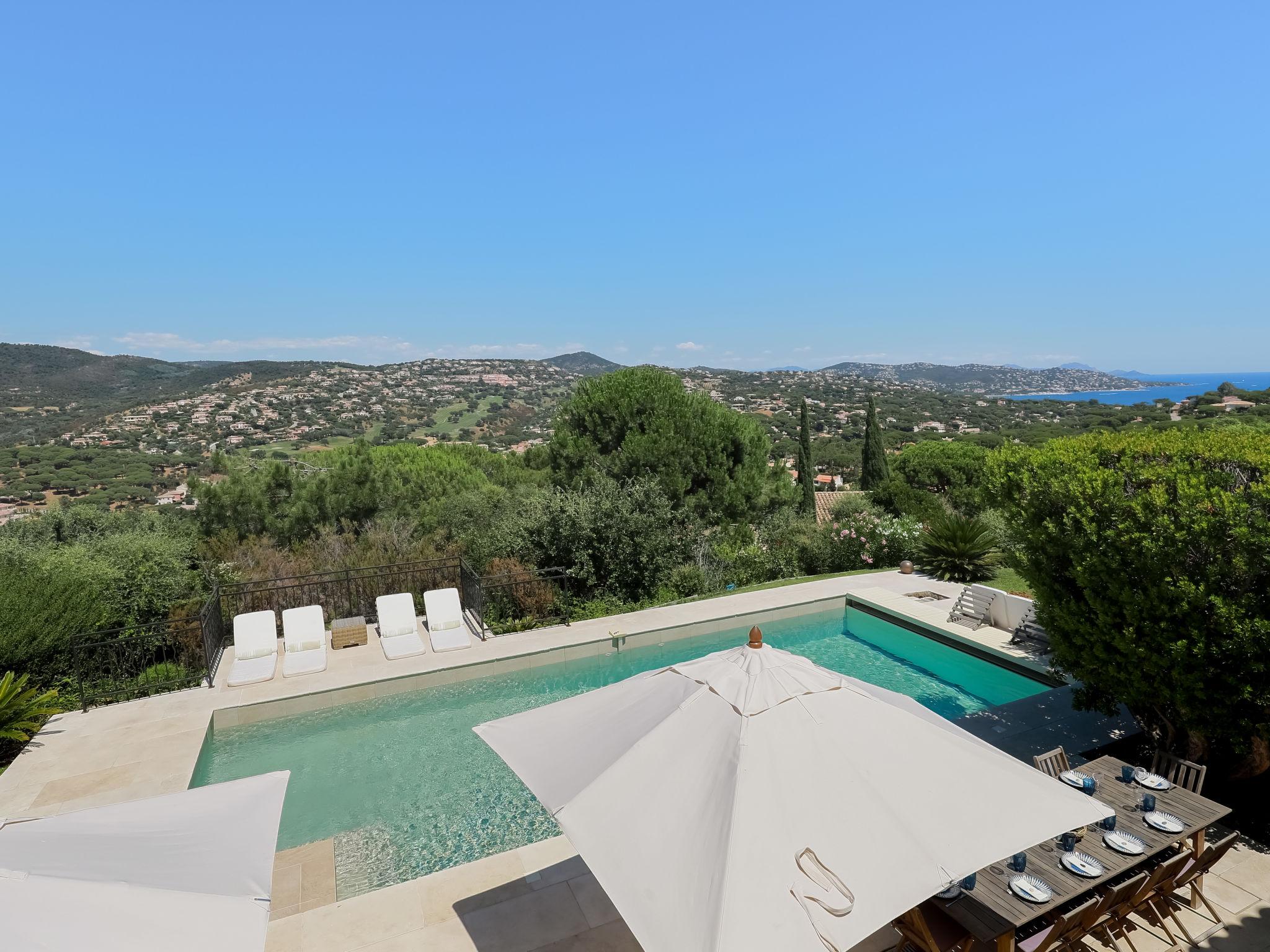 Photo 29 - 5 bedroom House in Sainte-Maxime with private pool and sea view